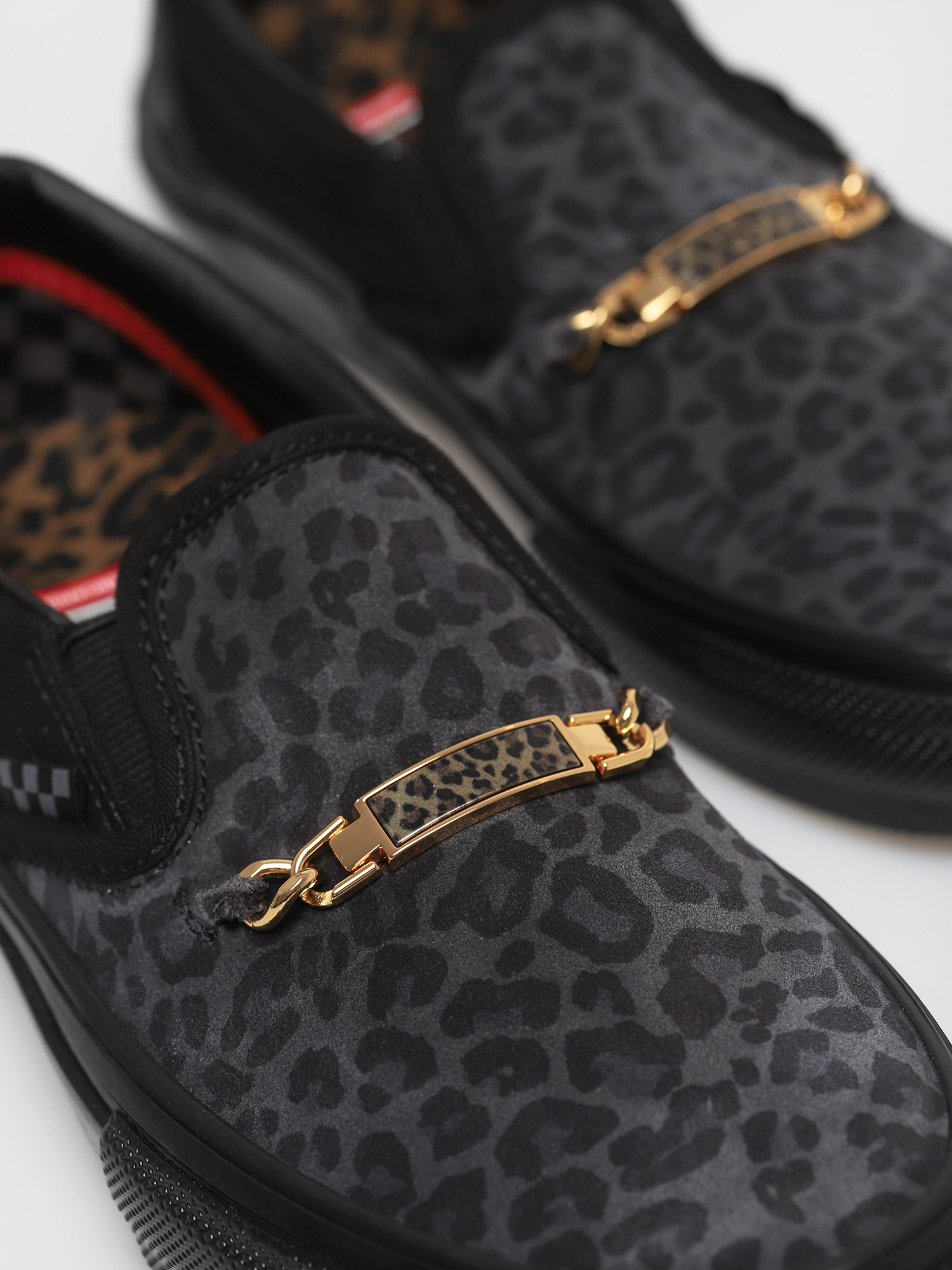 Vans Skate Slip On Shoes (cher strauberry/cheetah)