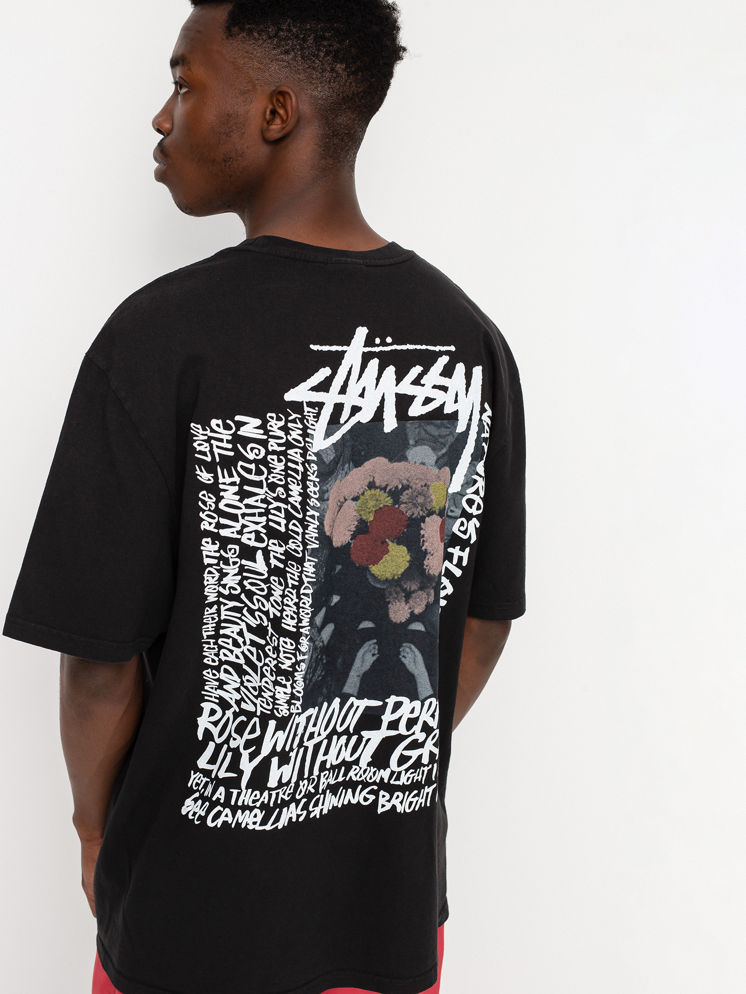 ★関税込★Stussy★Stussy Camellias Pig. Dyed T-Shirt Black★ Stussy Camellias Pig. Dyed T-shirt - black (black)