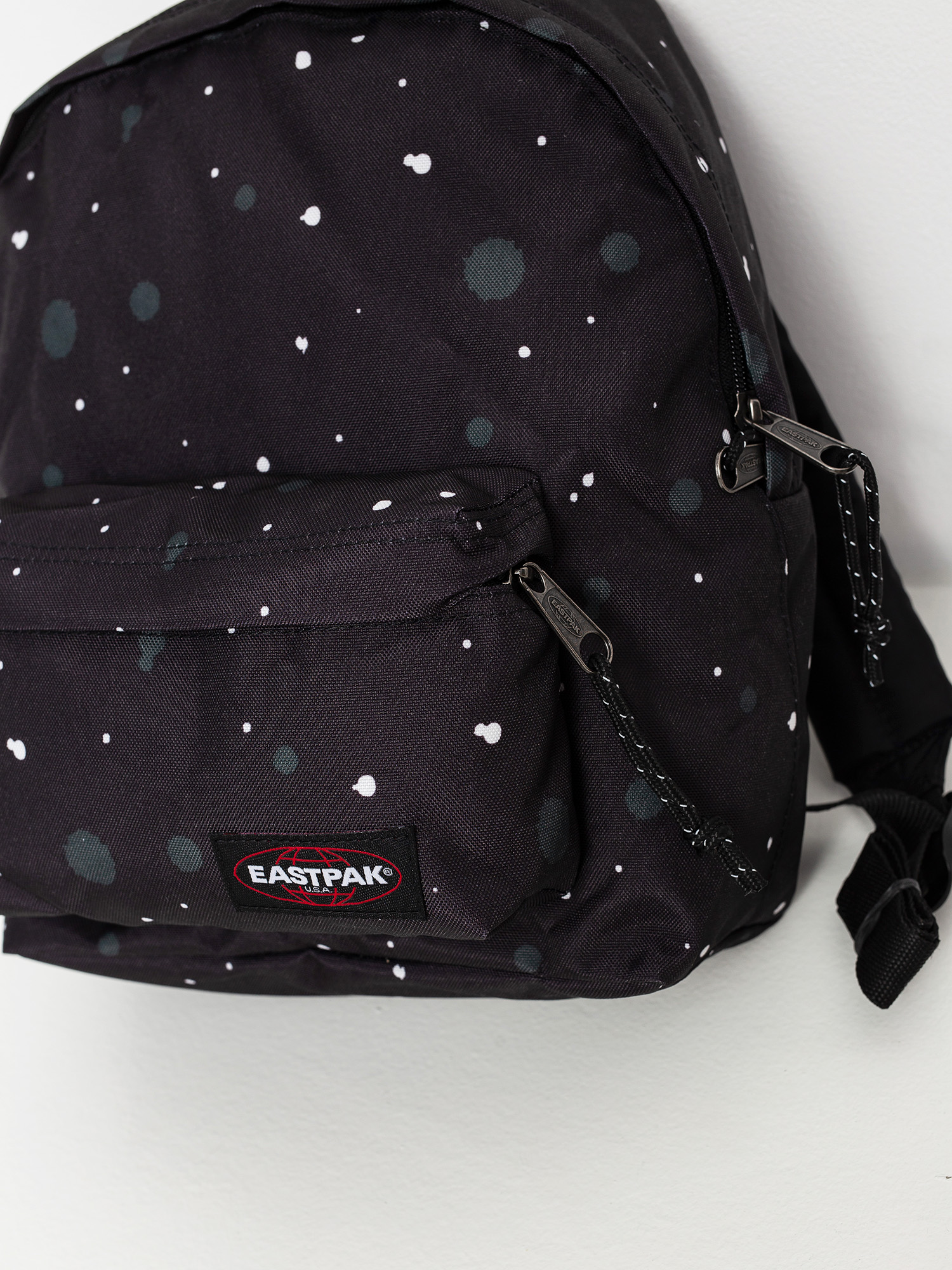 eastpak orbit black
