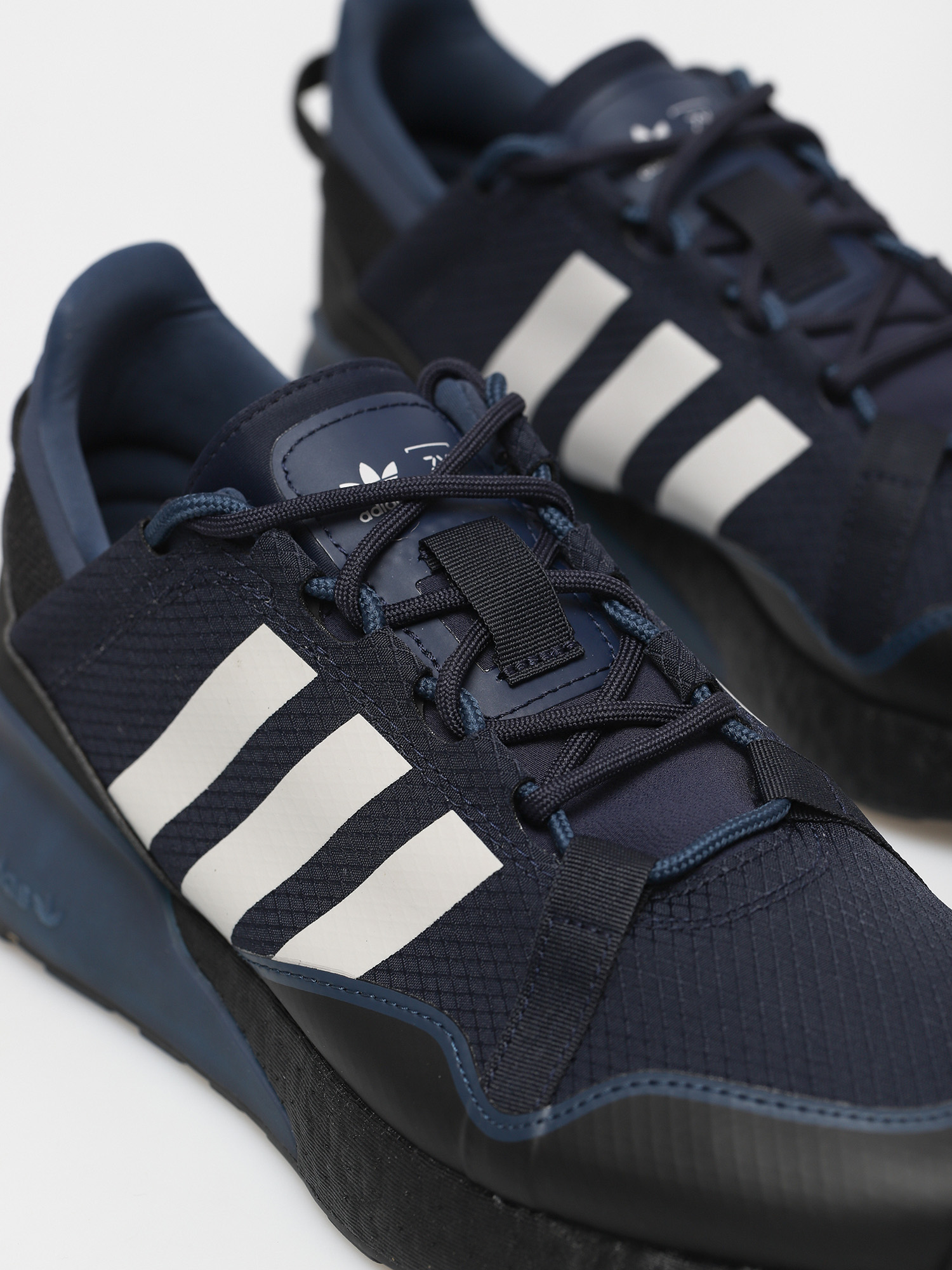 adidas Originals ZX 2K Boost Pure Schuhe (legink/greone/cblack)