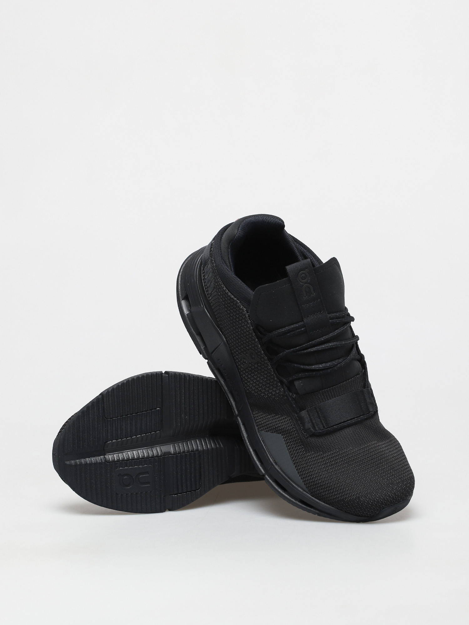 On Running Cloudnova Shoes (black/eclipse)