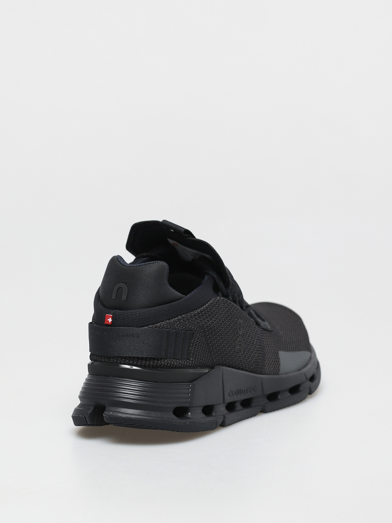 On Running Cloudnova Shoes (black/eclipse)