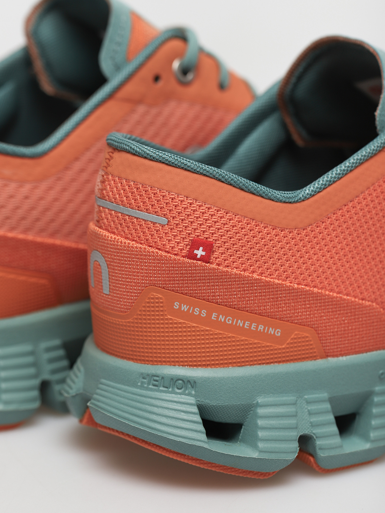 On Running Cloud X Schuhe (orange/sea)