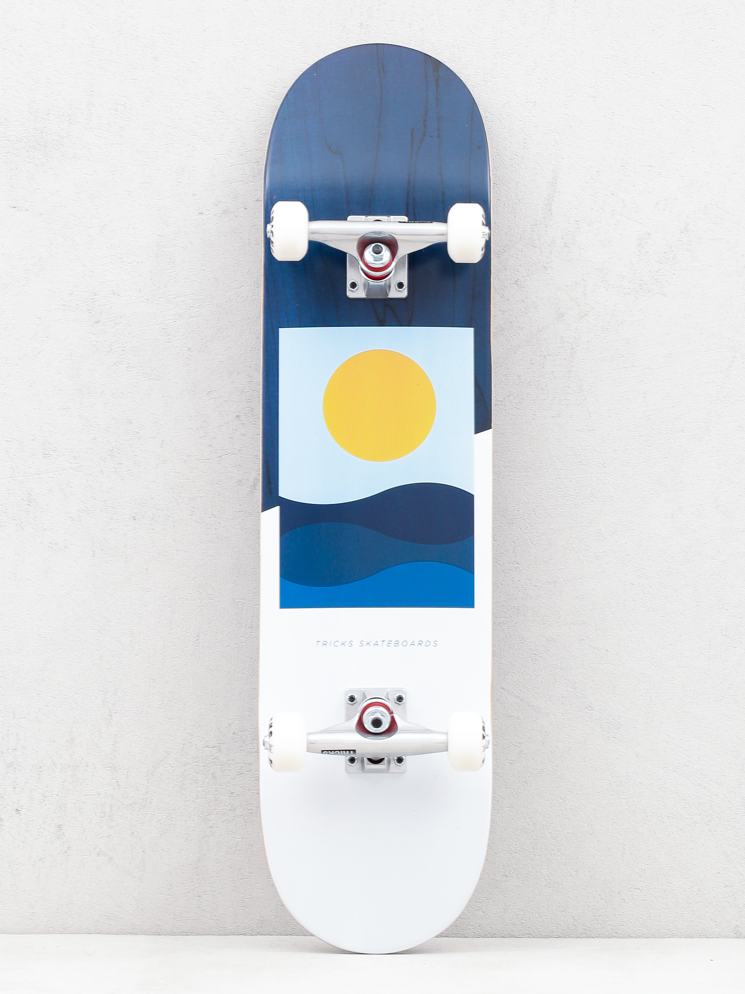 Tricks Sea Skateboard 
