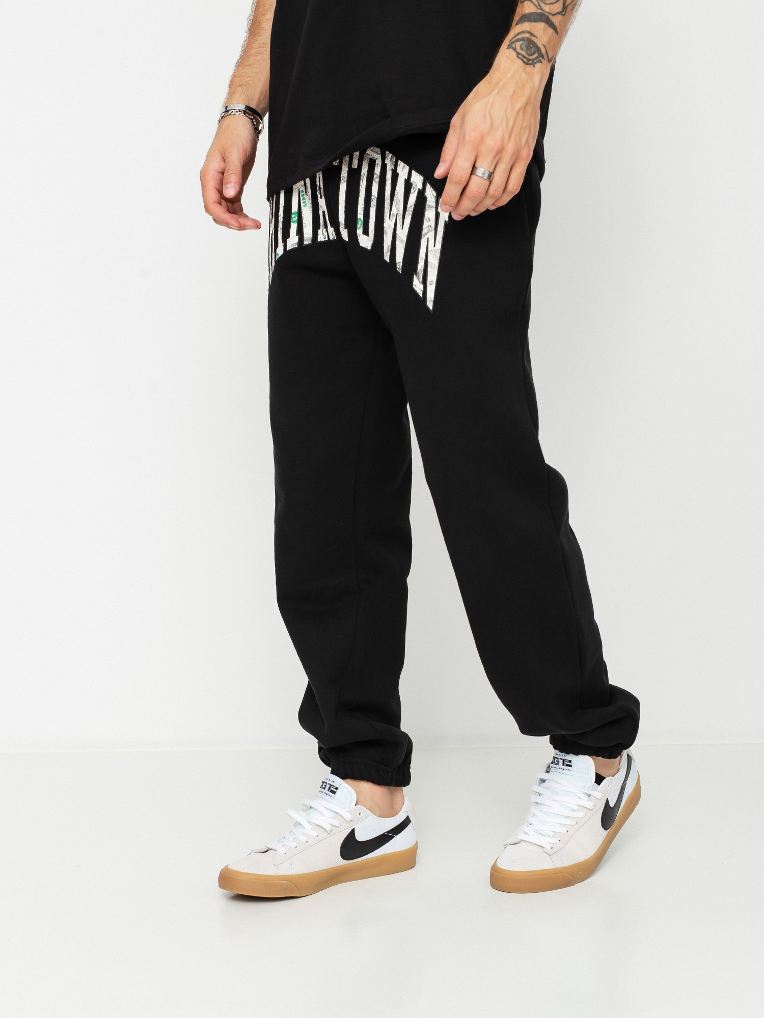 Chinatown Market Money Arc Pants (black)