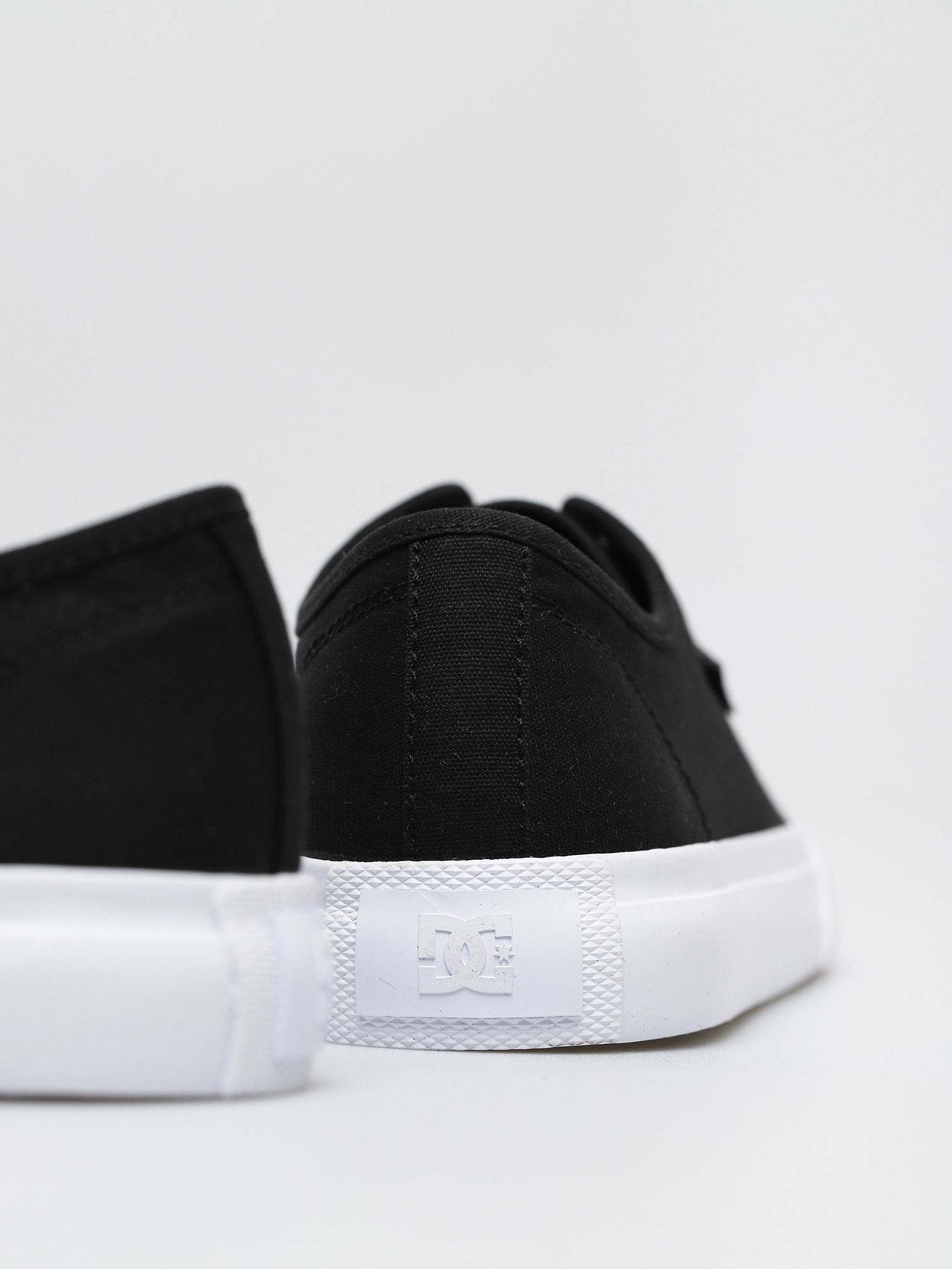 DC Manual Shoes (black/white)