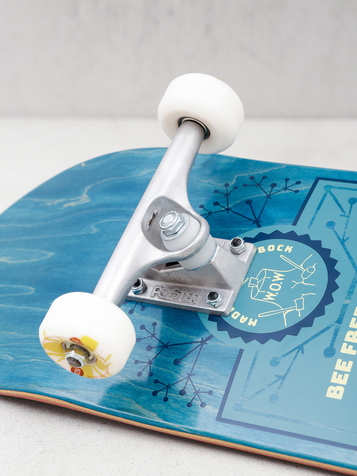 Mob Skateboards Bee Skateboard (green)