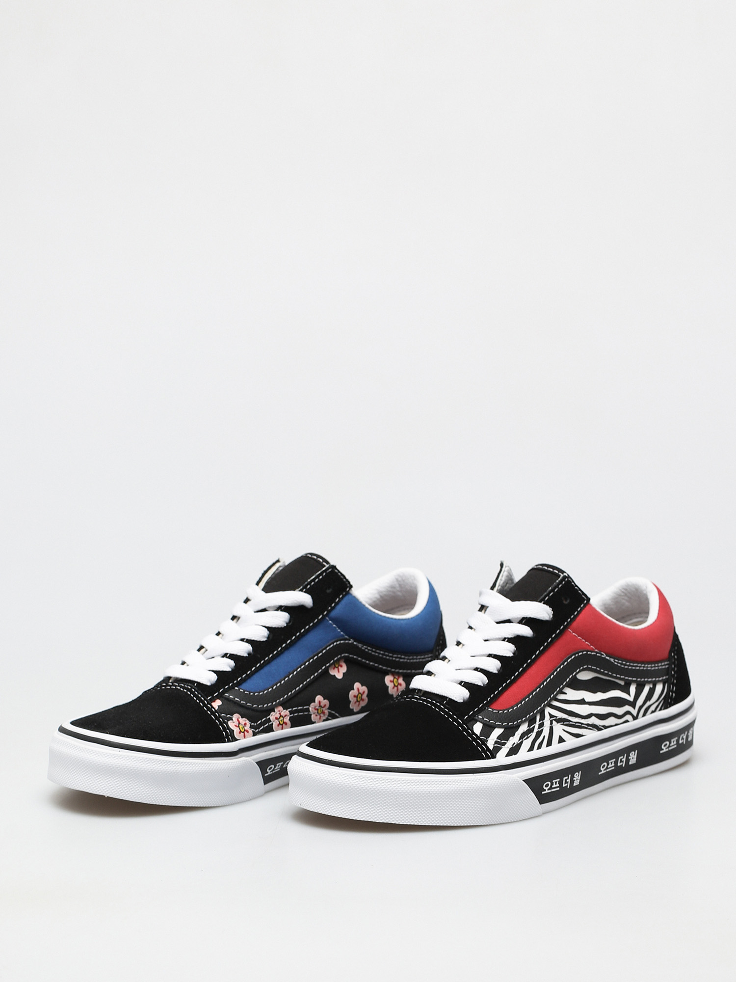 Vans Old Skool Shoes (koreantypgrphy/rcgrdtrbl)
