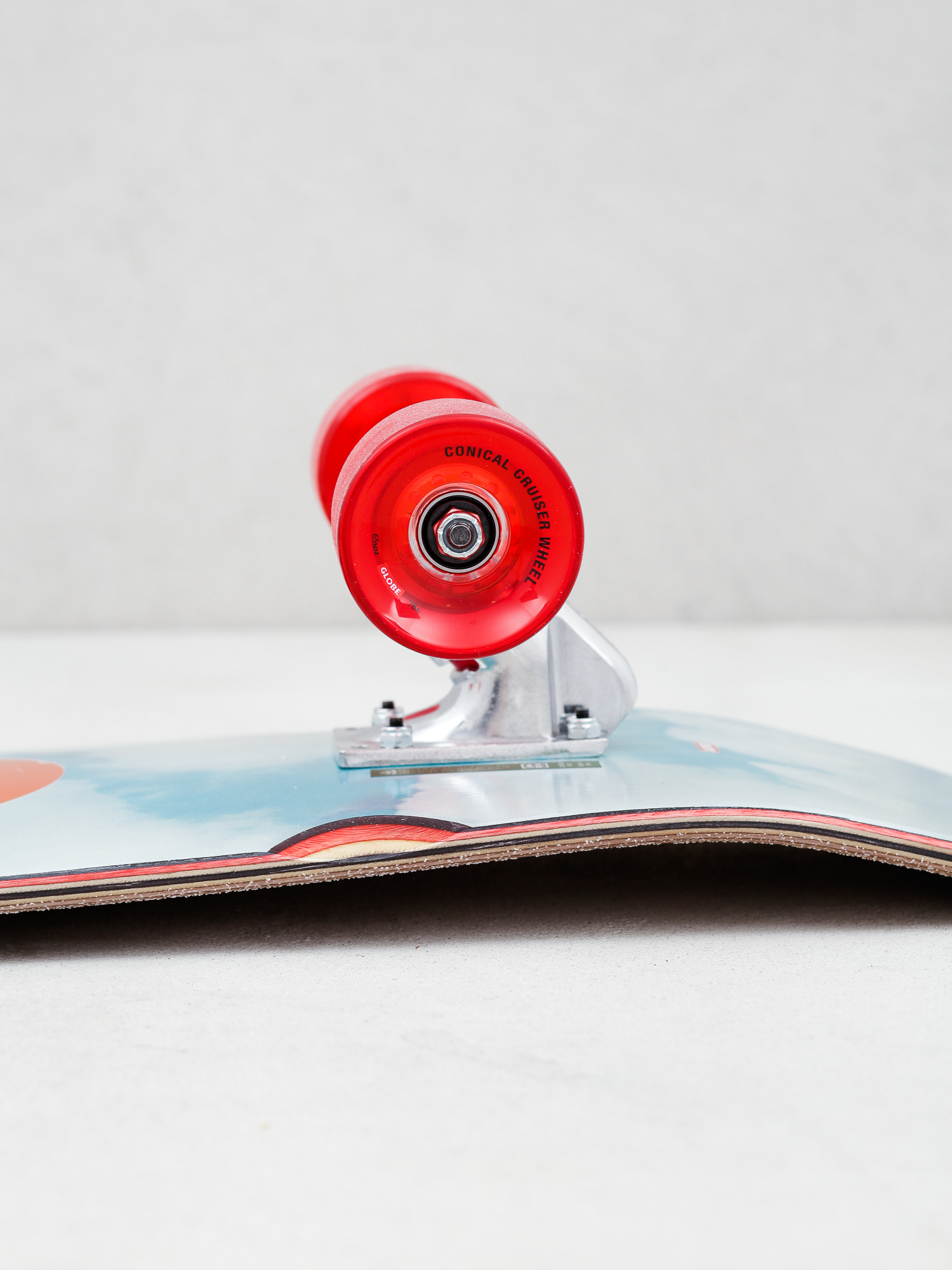 Globe Stubby Cruiser (on shore/closeout)