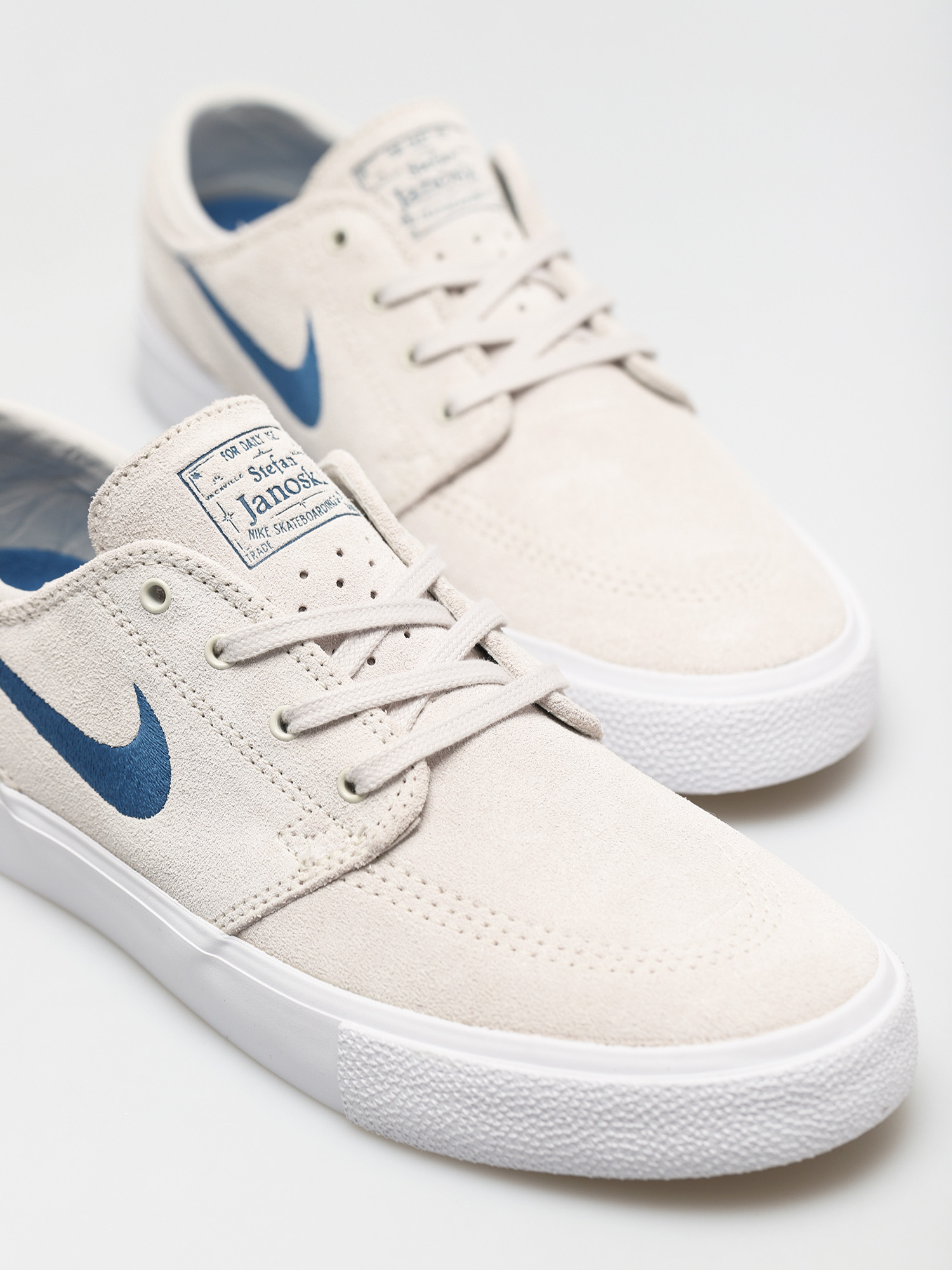Nike SB Zoom Stefan Janoski RM Shoes (summit white/court blue summit white)