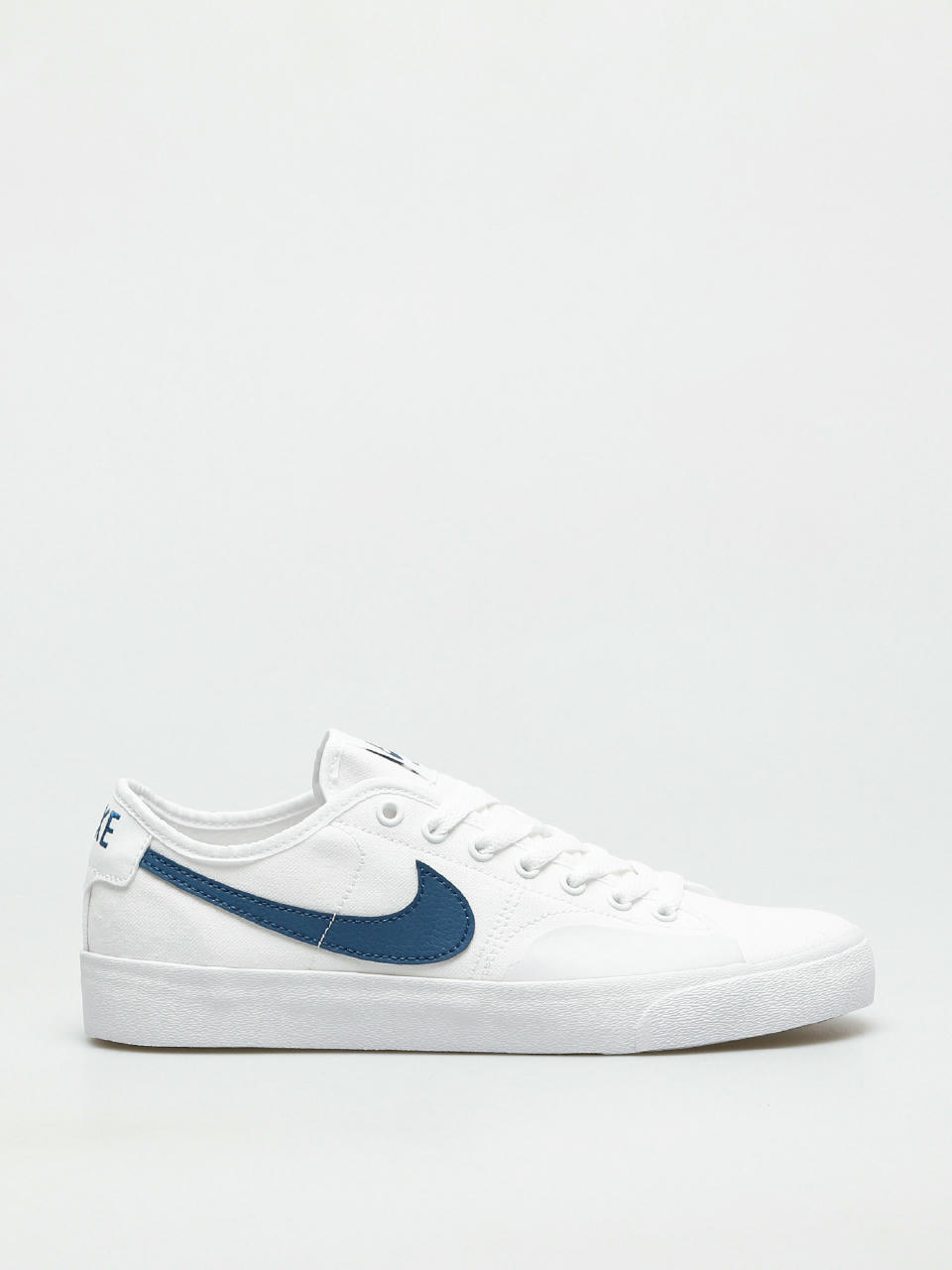 Nike SB Blazer Court Shoes (white/court blue white white)