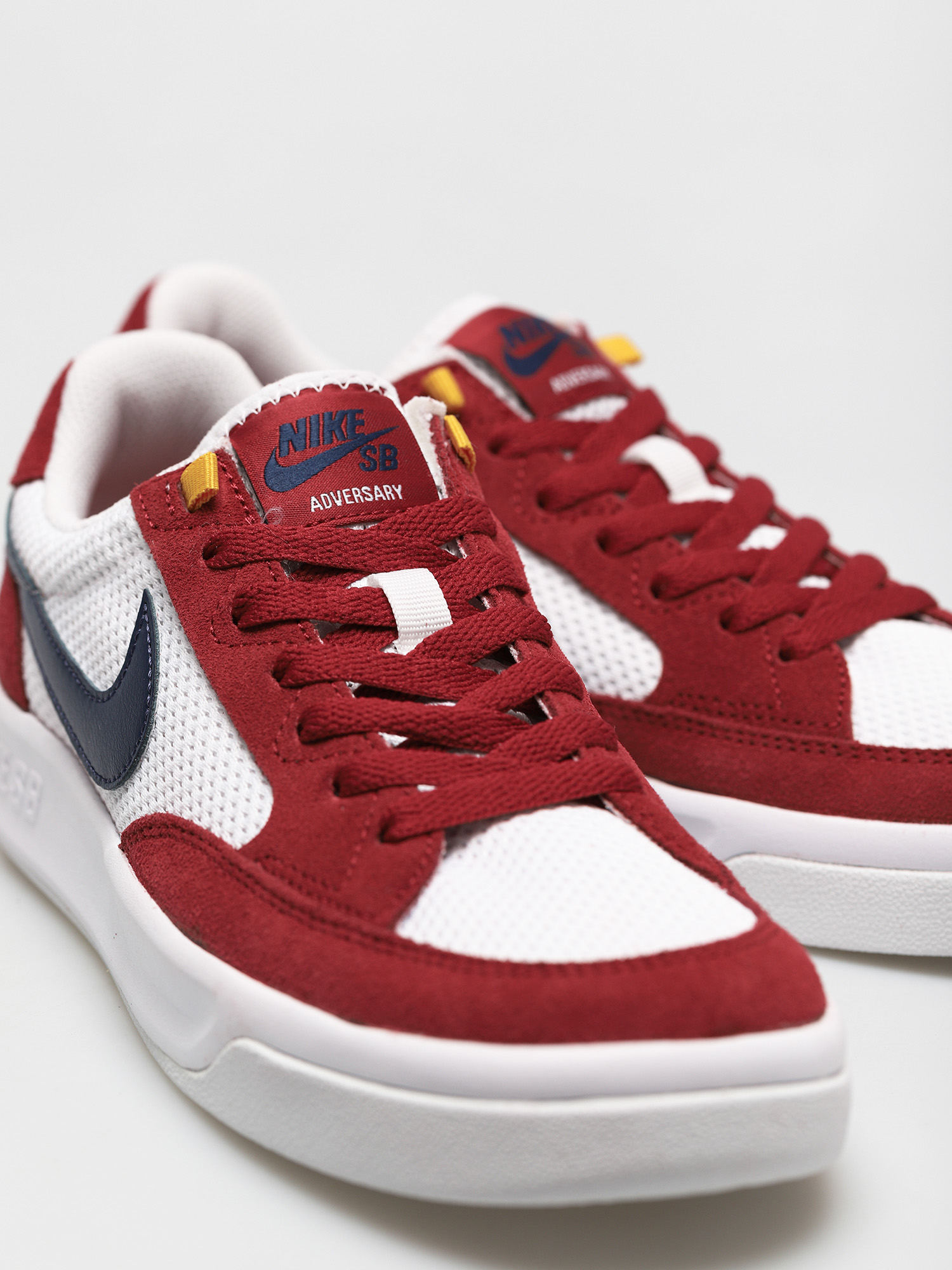 Nike SB Adversary Shoes (pomegranate/midnight navy pollen white)
