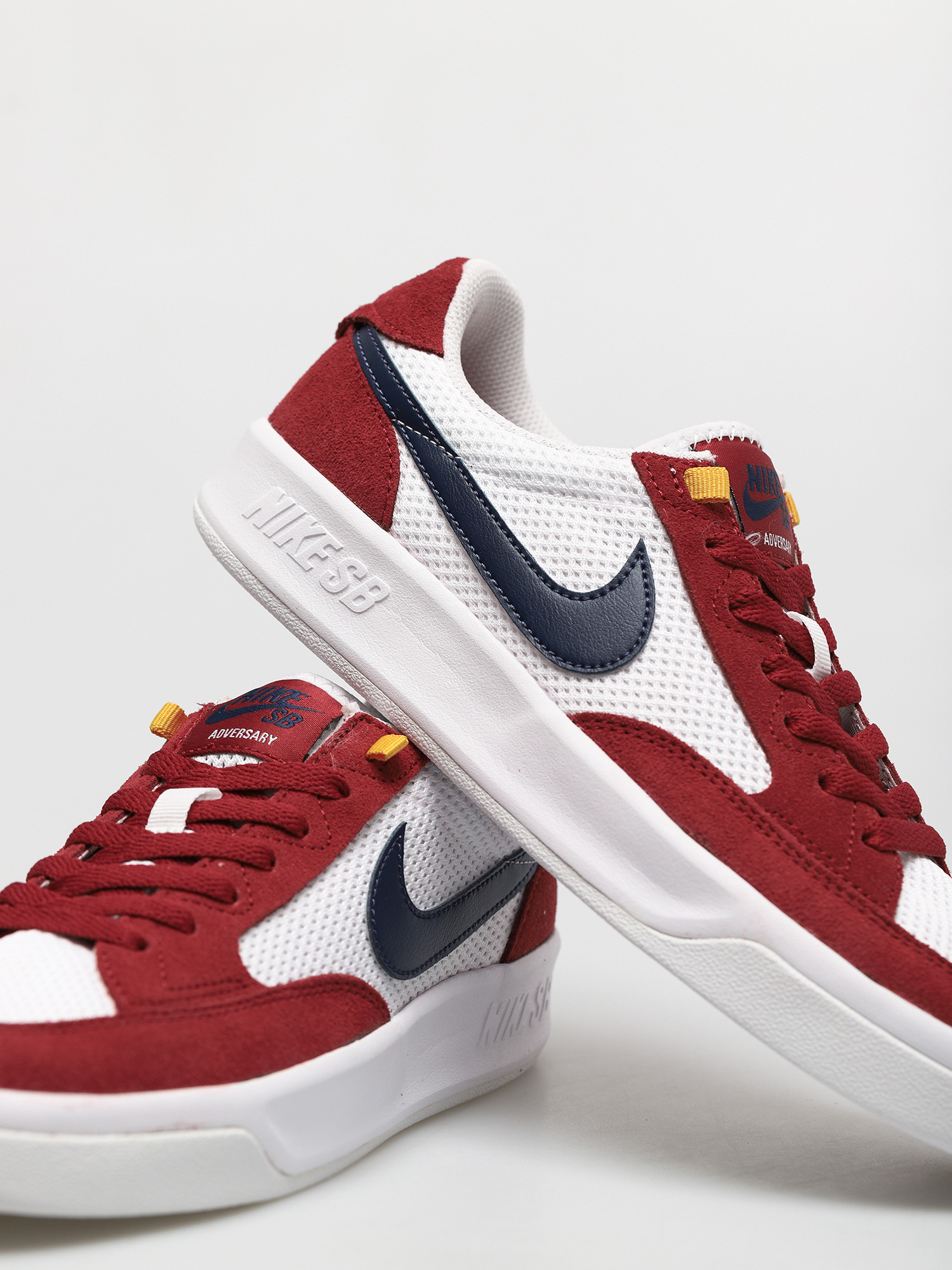 Nike SB Adversary Shoes (pomegranate/midnight navy pollen white)
