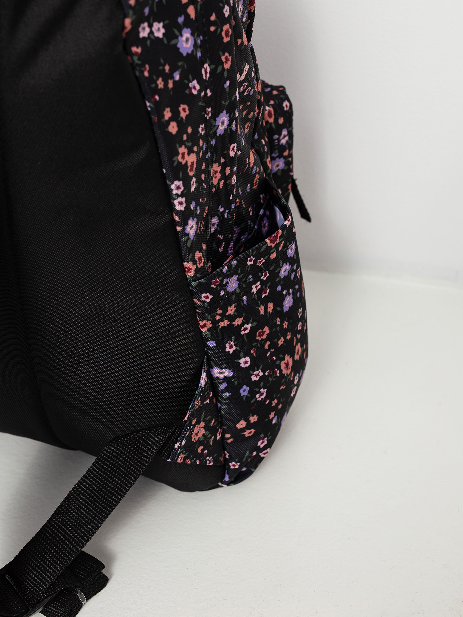 vans old skool bloom wavy check h20 backpack