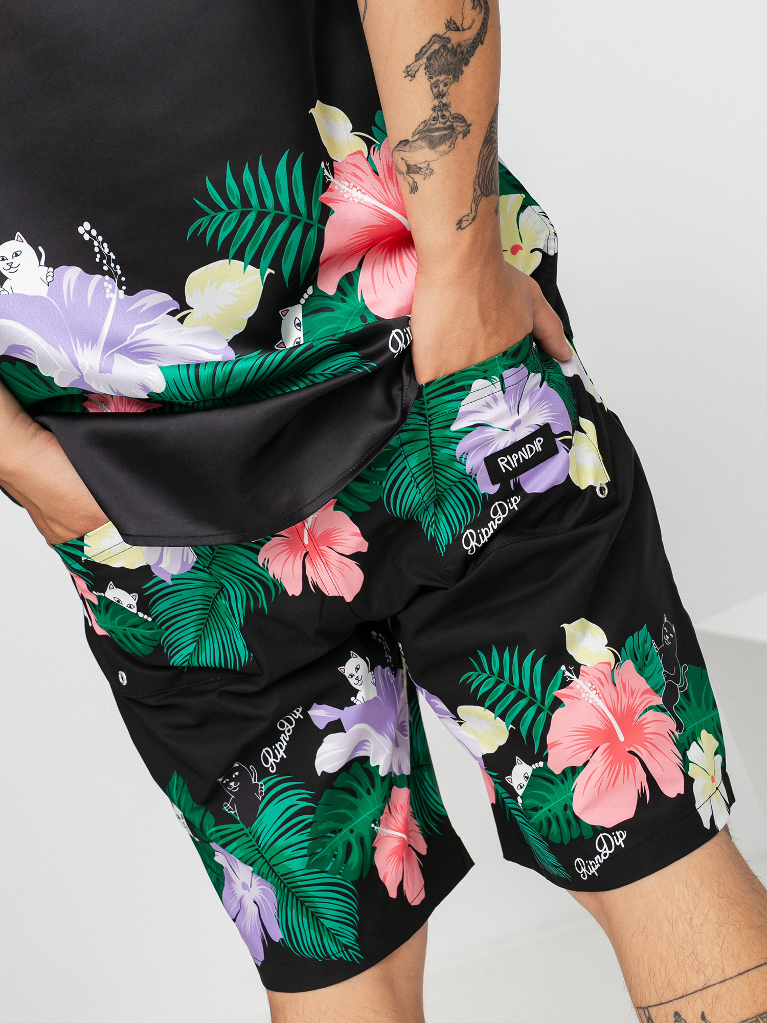 RipNDip Pablo Boardshorts (black)