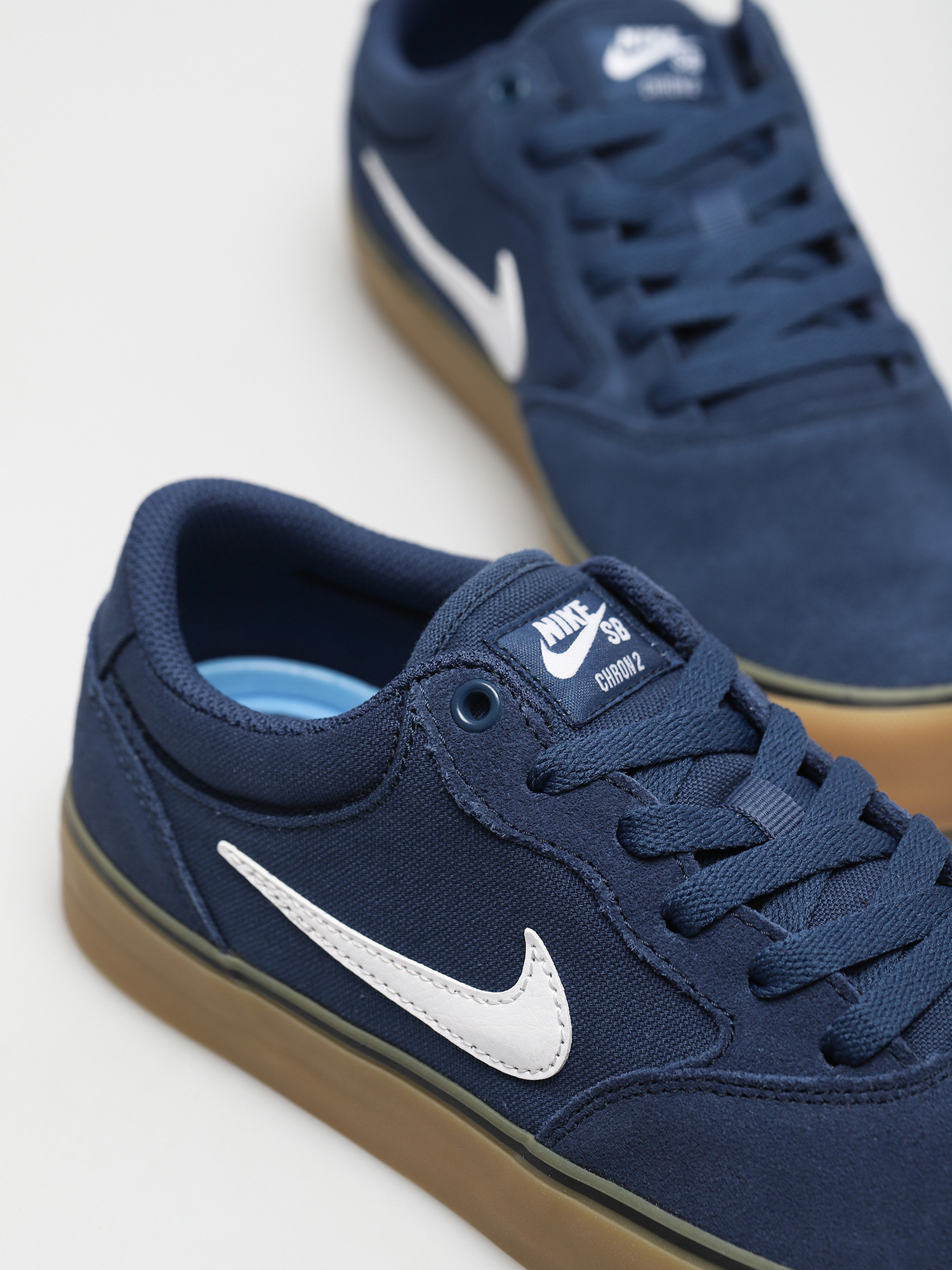 Nike SB Chron 2 Shoes (navy/white navy gum light brown)