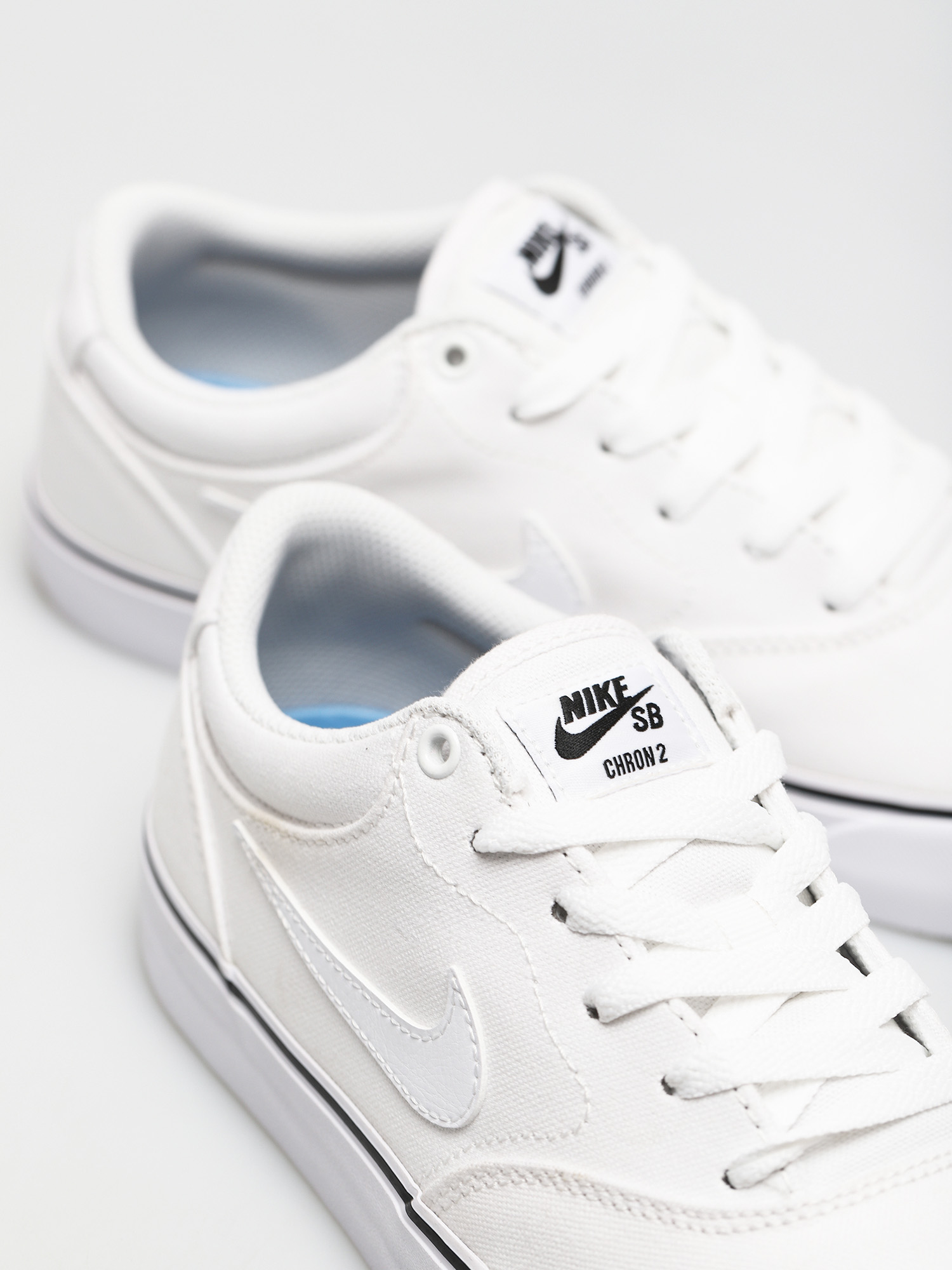 Nike SB Chron 2 Canvas Shoes (white/white white)