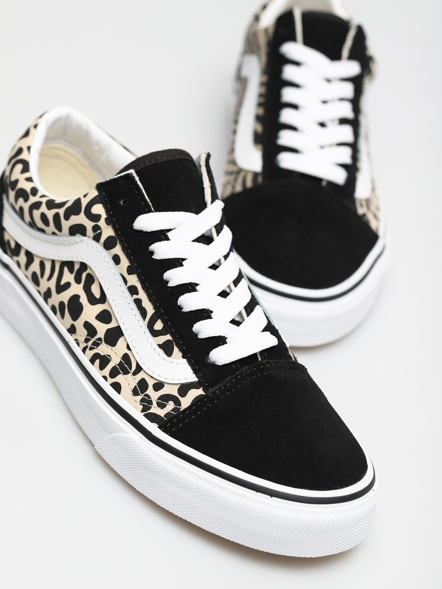 Vans Old Skool Shoes (safari multi/mix/tr wht)