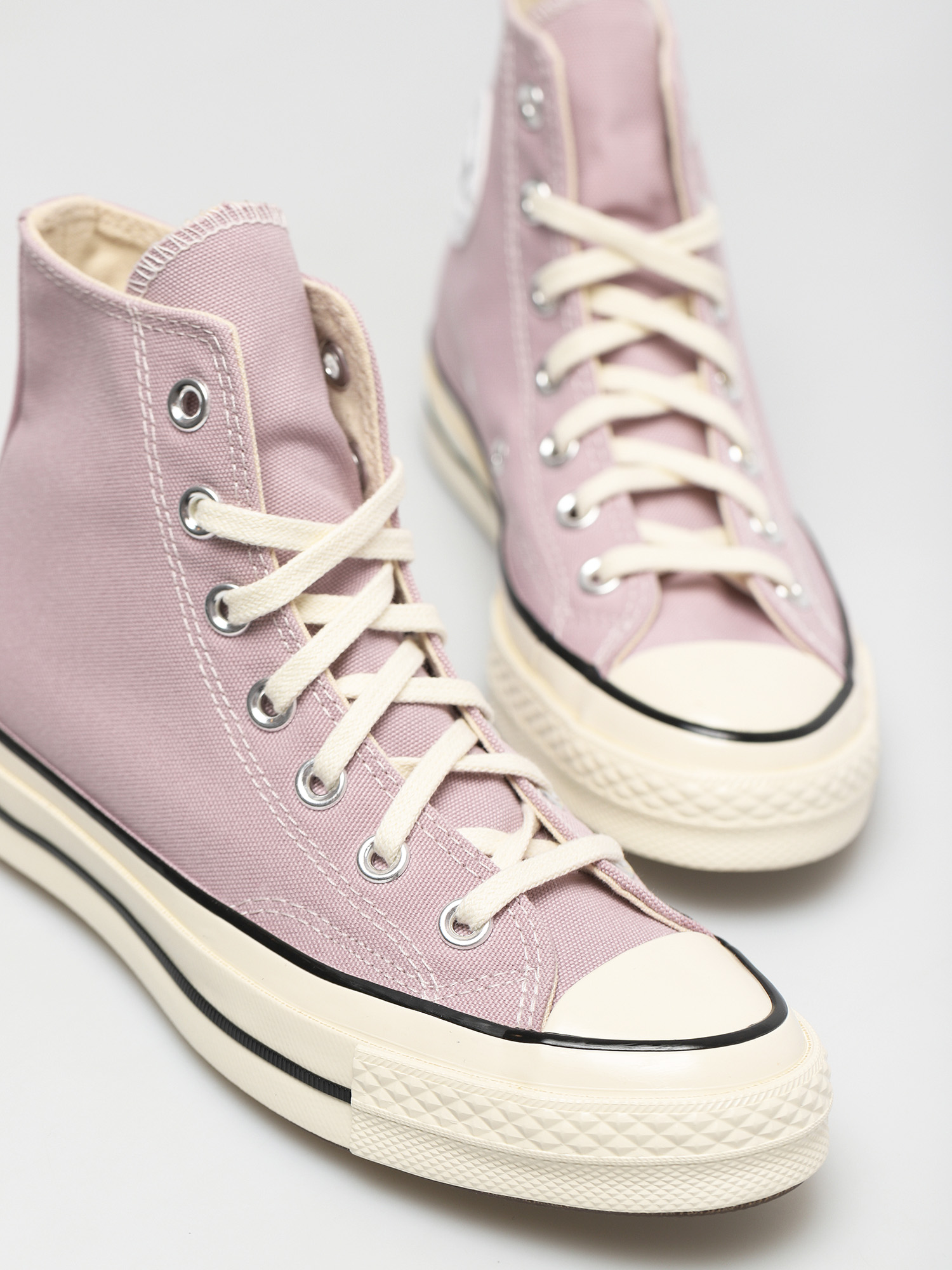 Converse Chuck 70 Hi Shoes (light purple)