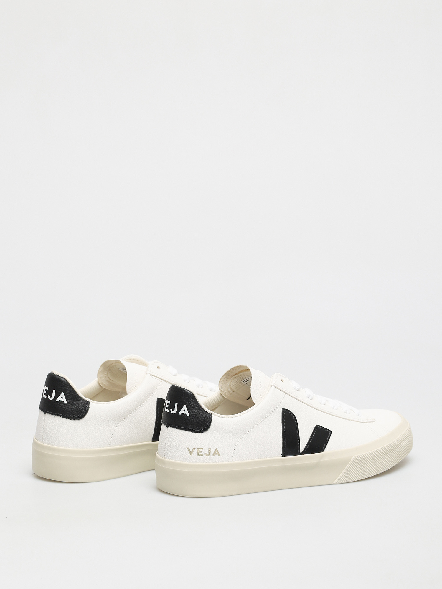 Veja Campo Shoes Wmn (chromefree leather white black)