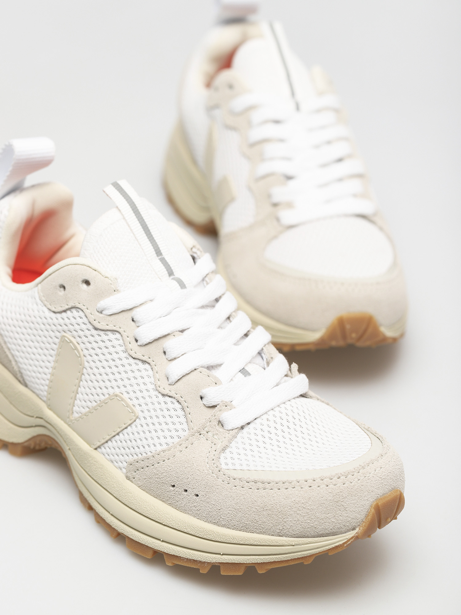 Veja Venturi Shoes Wmn (alveomesh white pierre natural)