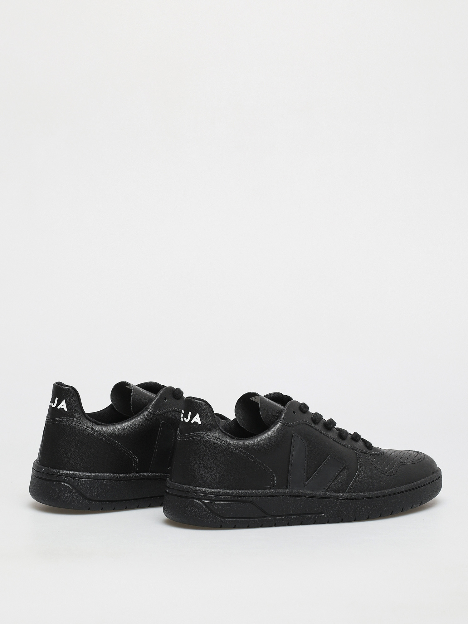 Veja V 10 Shoes (cwl black black sole)