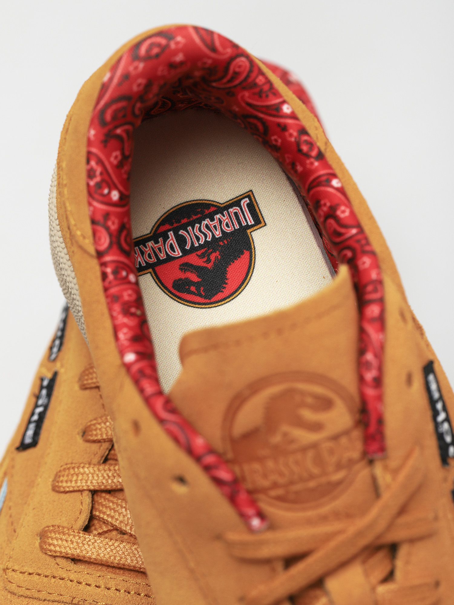 Reebok X Jurassic Park Club C Shoes (ricoch/panton/panton)