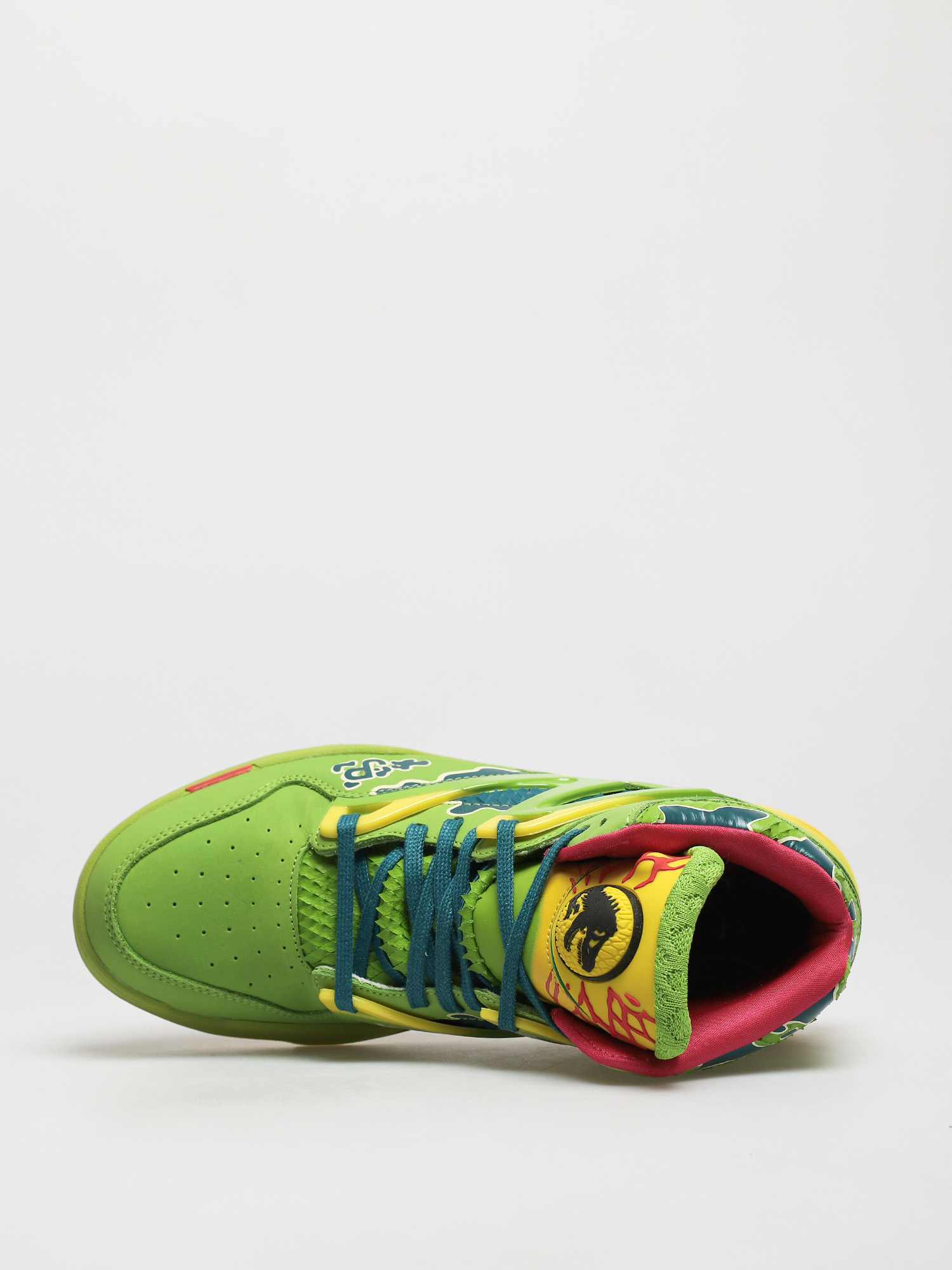 Reebok X Jurassic Park Pump Omni Zone II Shoes (ultim/hertea/stiyel)