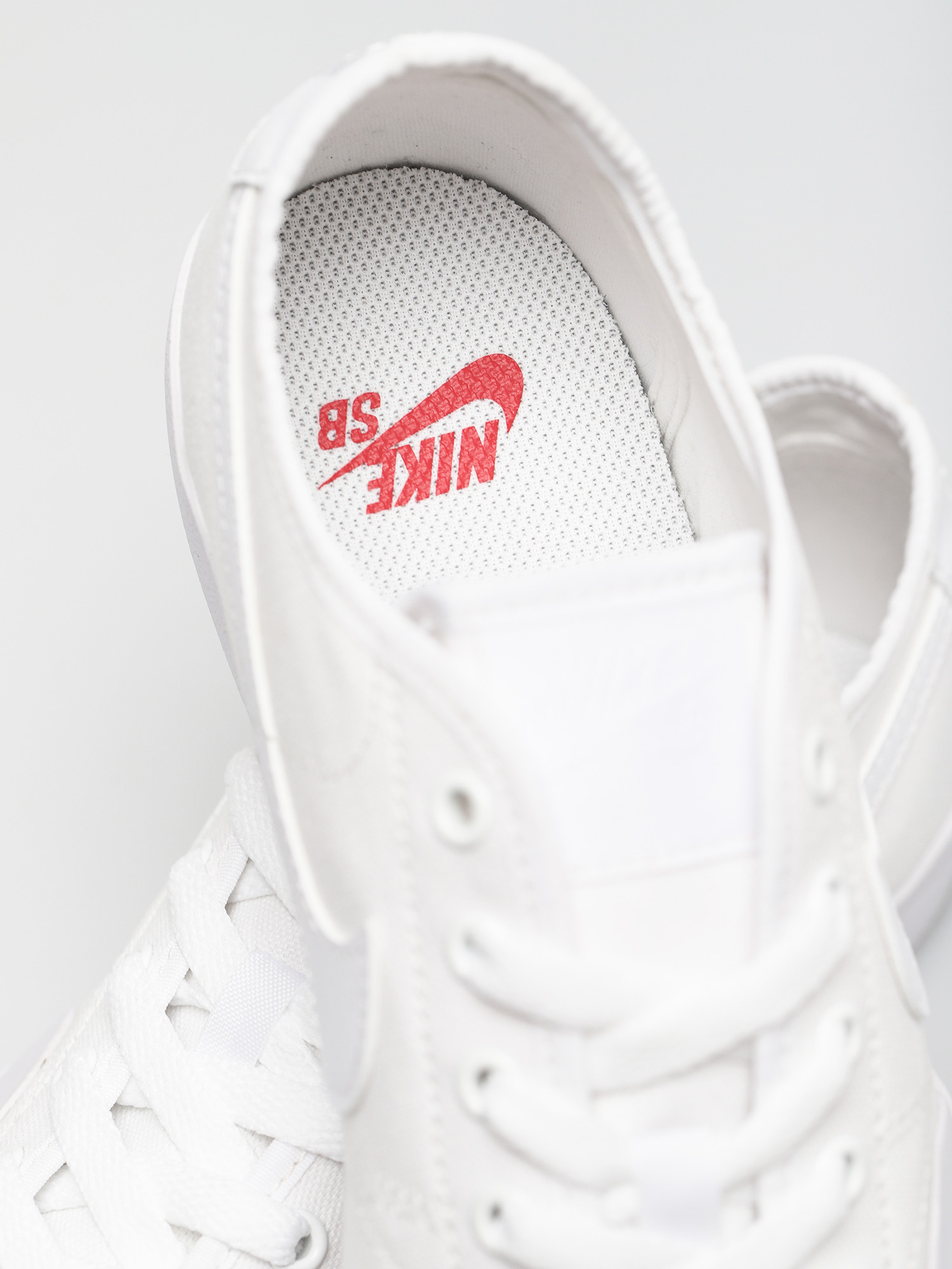 Nike SB Blazer Court Schuhe (white/white white white)