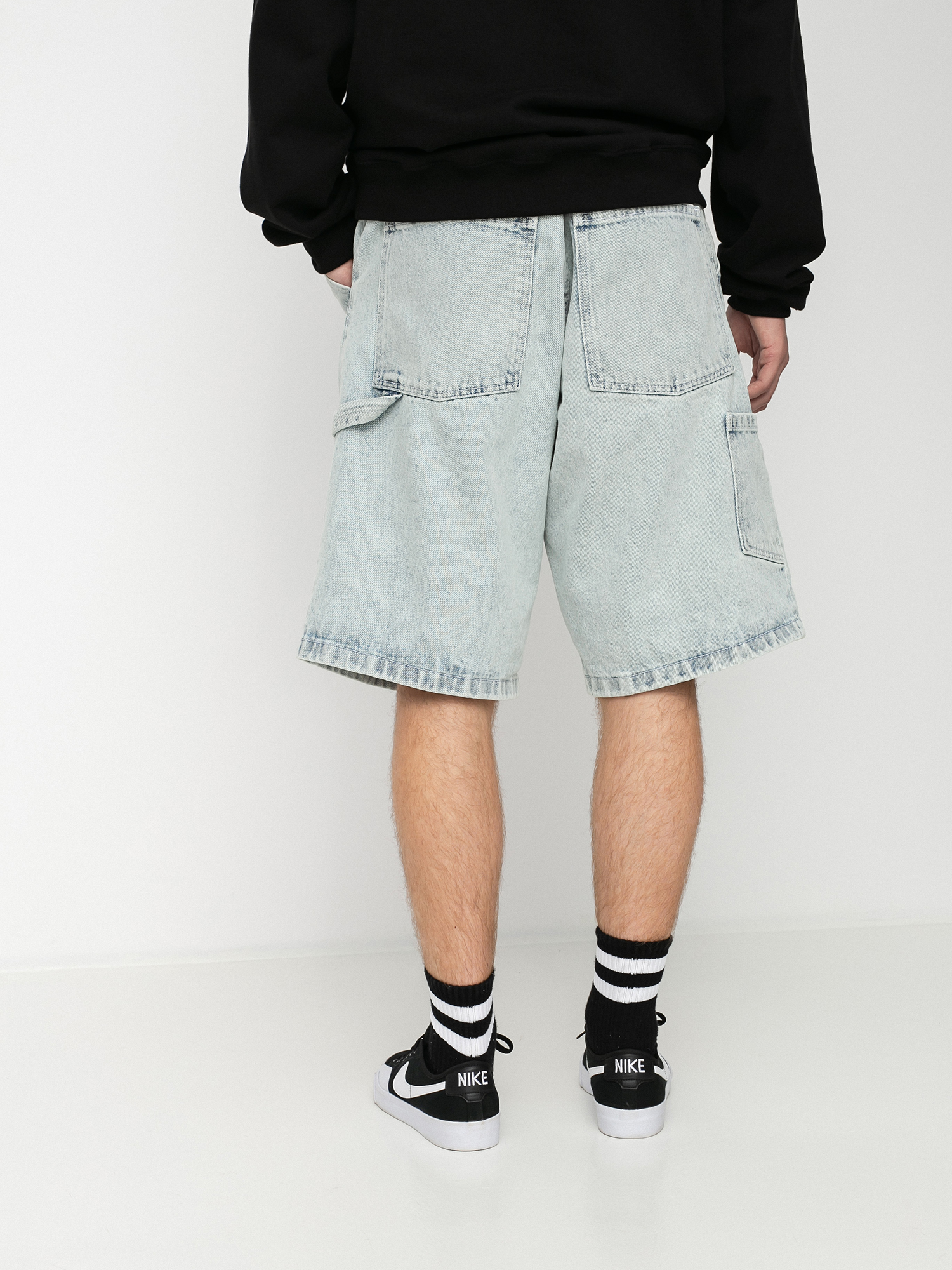 Boys best sale skate shorts