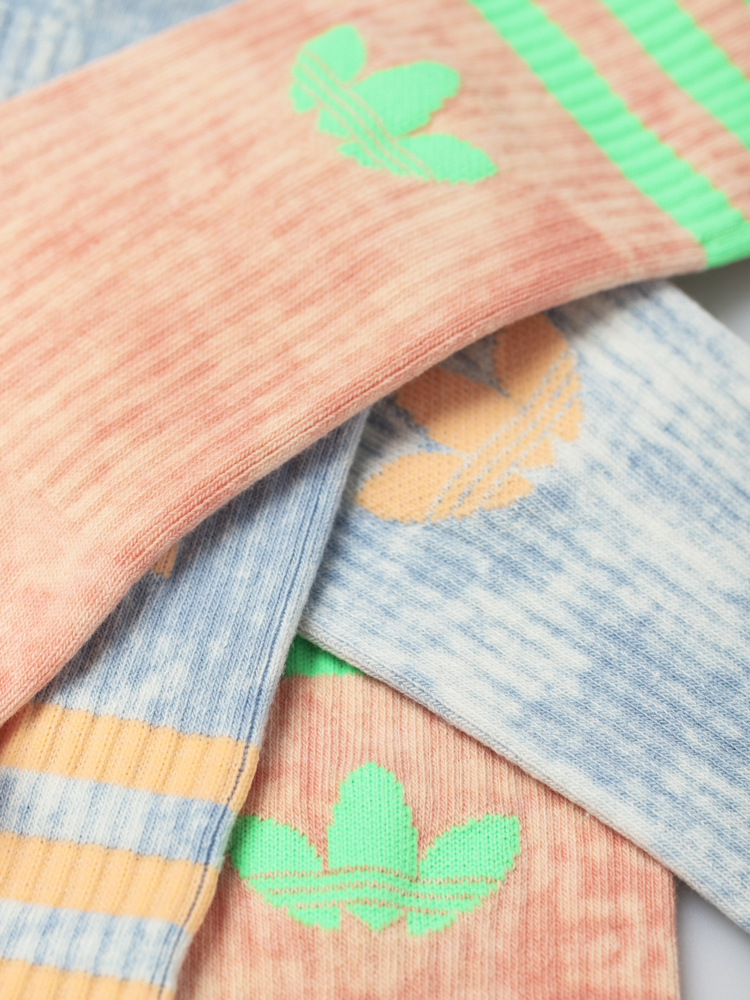 adidas Originals Tie Dye Socks (ambsky/amblus)