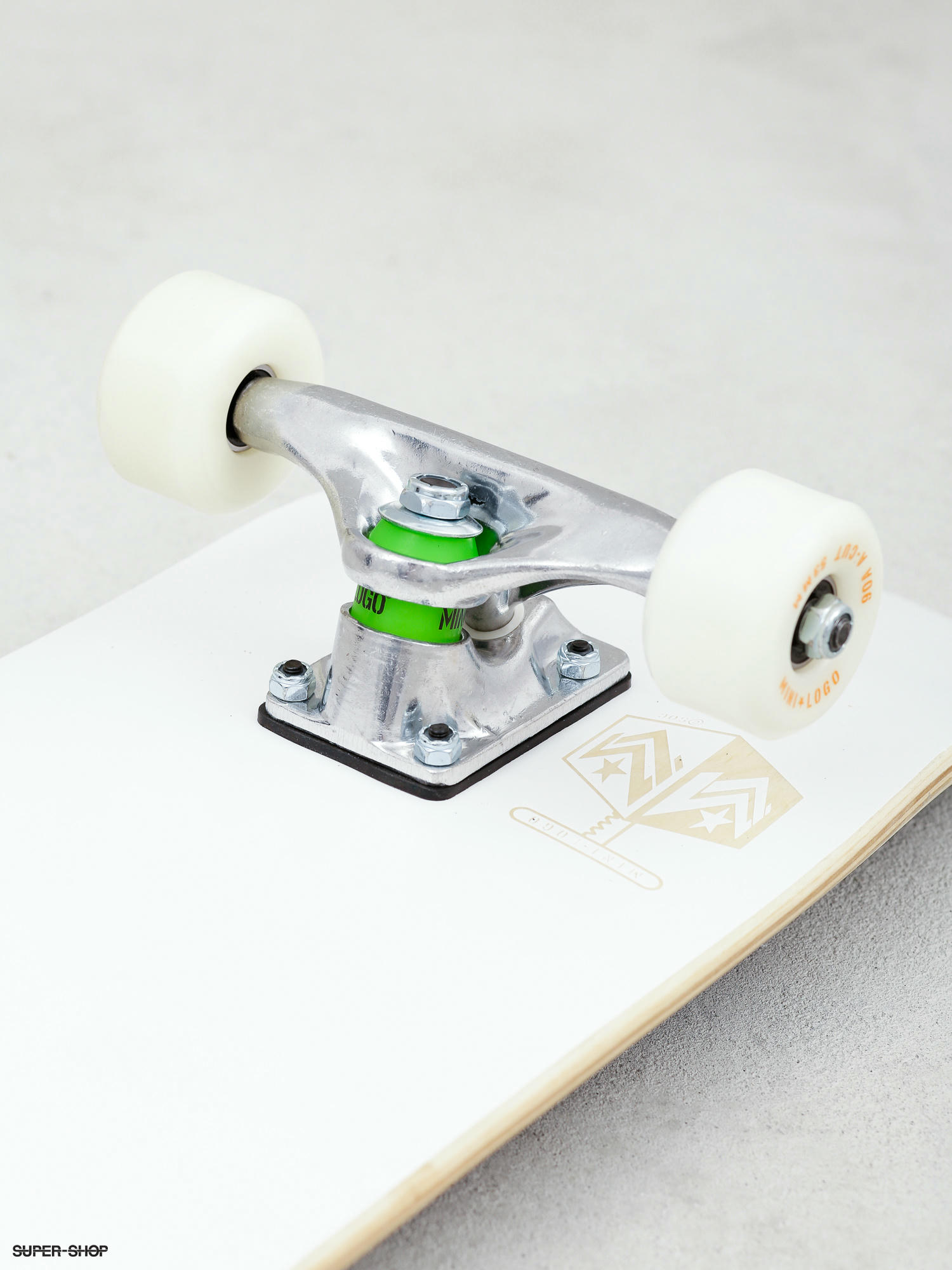 Mini-Logo Skateboard Deck CHEVRON DETONATOR 15 NEU 
