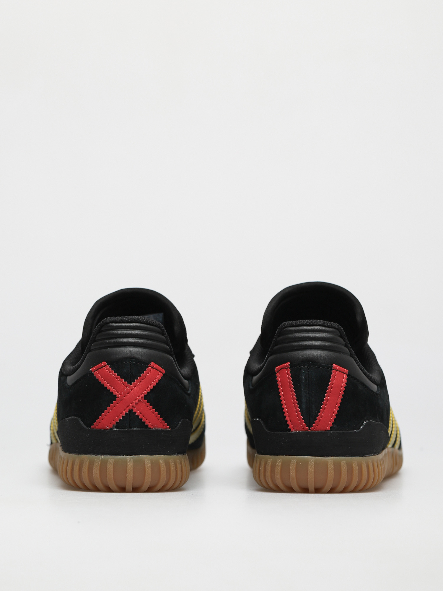 adidas Busenitz Indoor Super Shoes (cblack/goldmt/scarle)