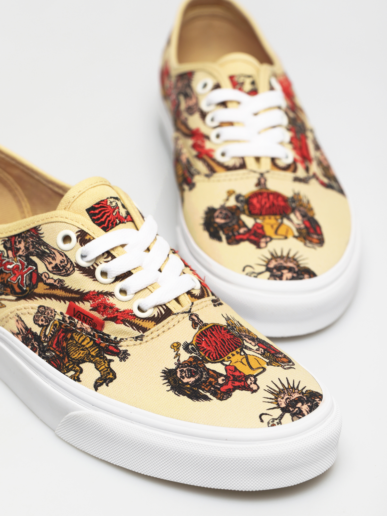 Vans Authentic Shoes (otw gallery/dwiky ka)