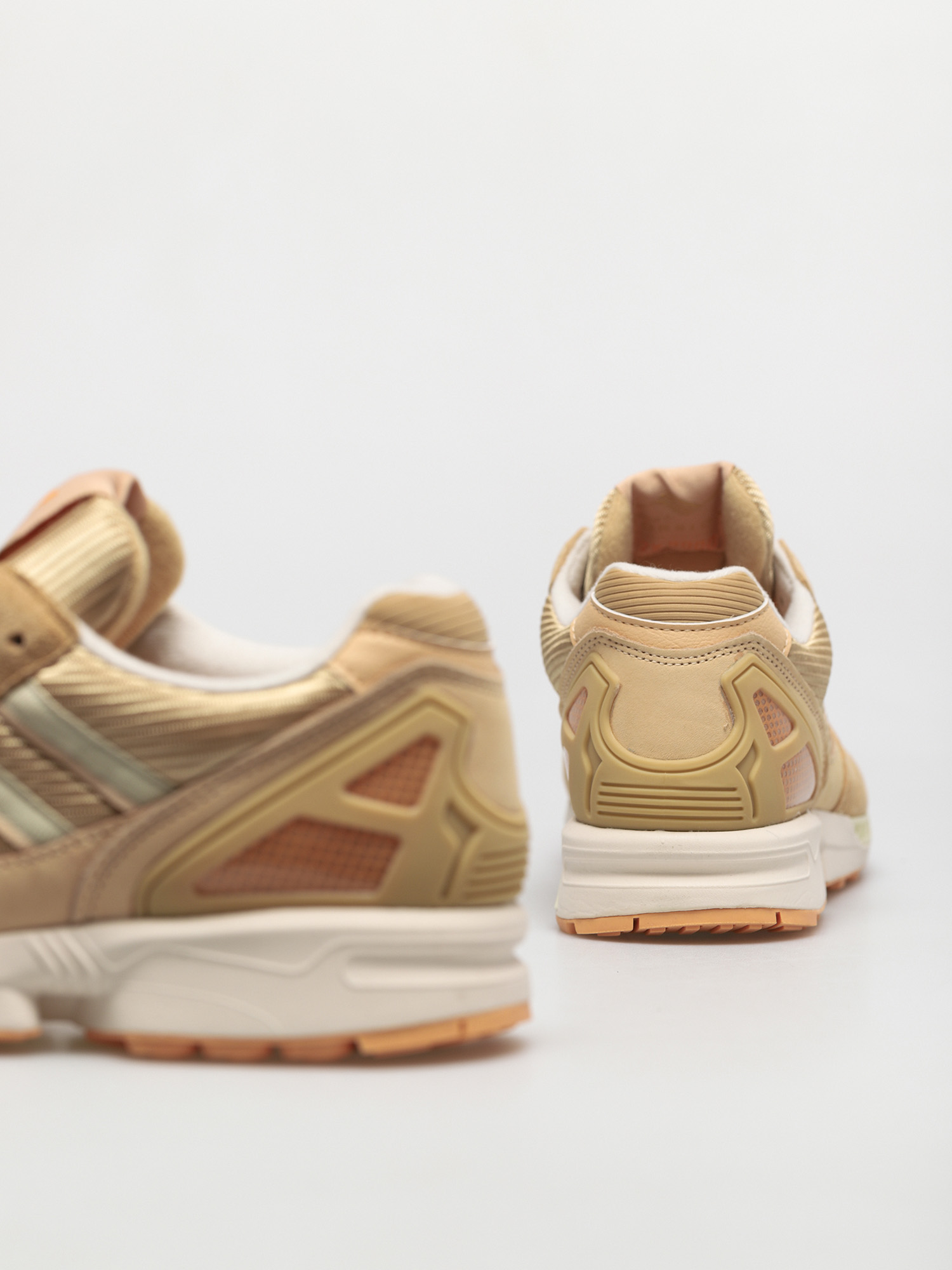 adidas Originals ZX 8000 Shoes (halivo/sand/halamb)