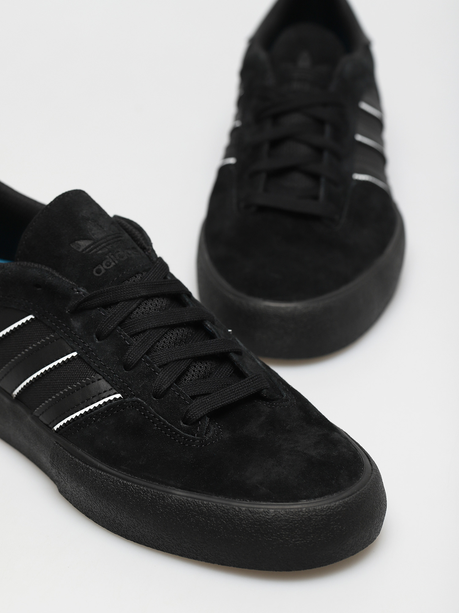adidas Matchbreak Super Shoes (cblack/ftwwht/gum5)