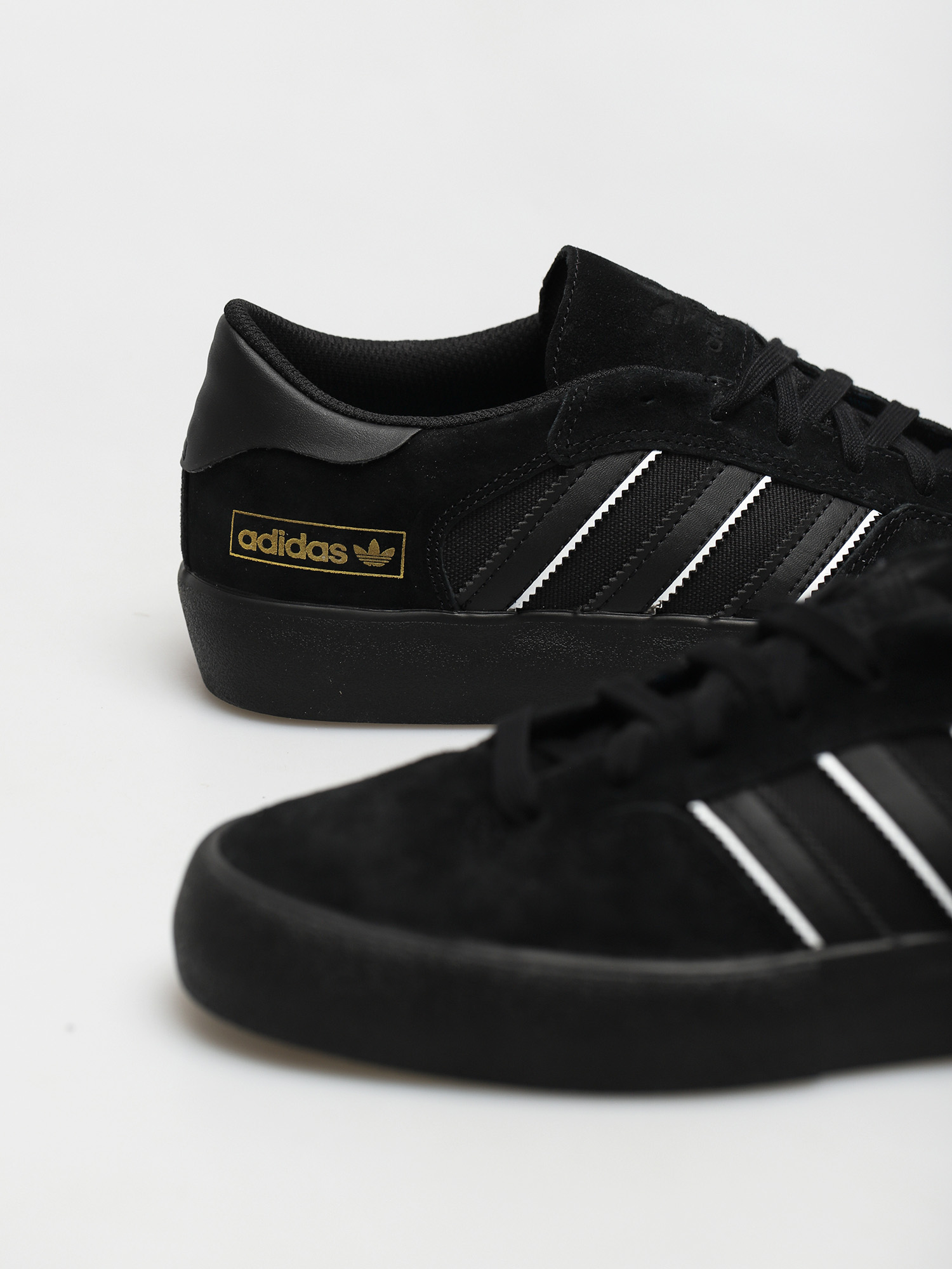 adidas Matchbreak Super Shoes (cblack/ftwwht/gum5)