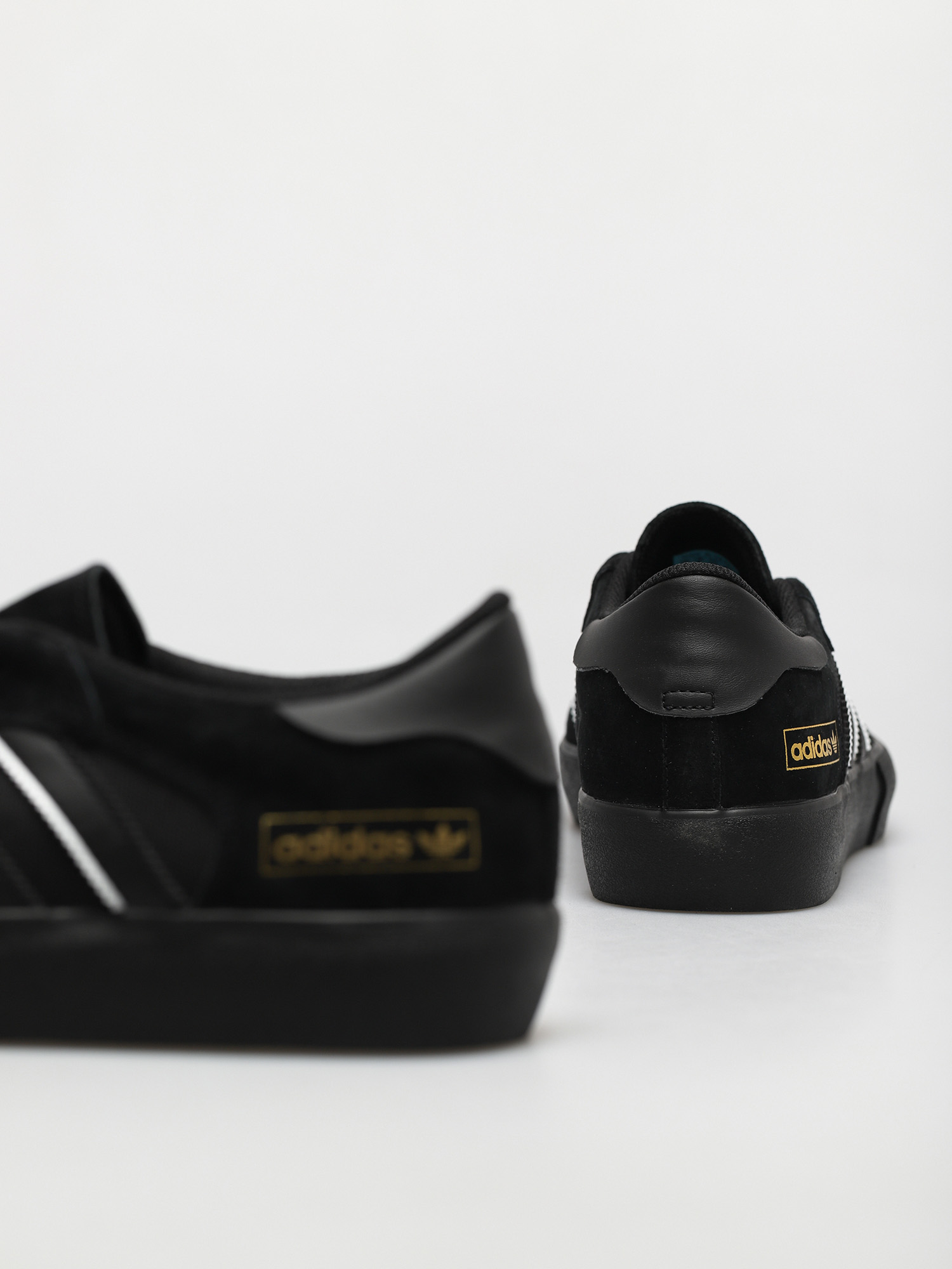 adidas Matchbreak Super Shoes (cblack/ftwwht/gum5)