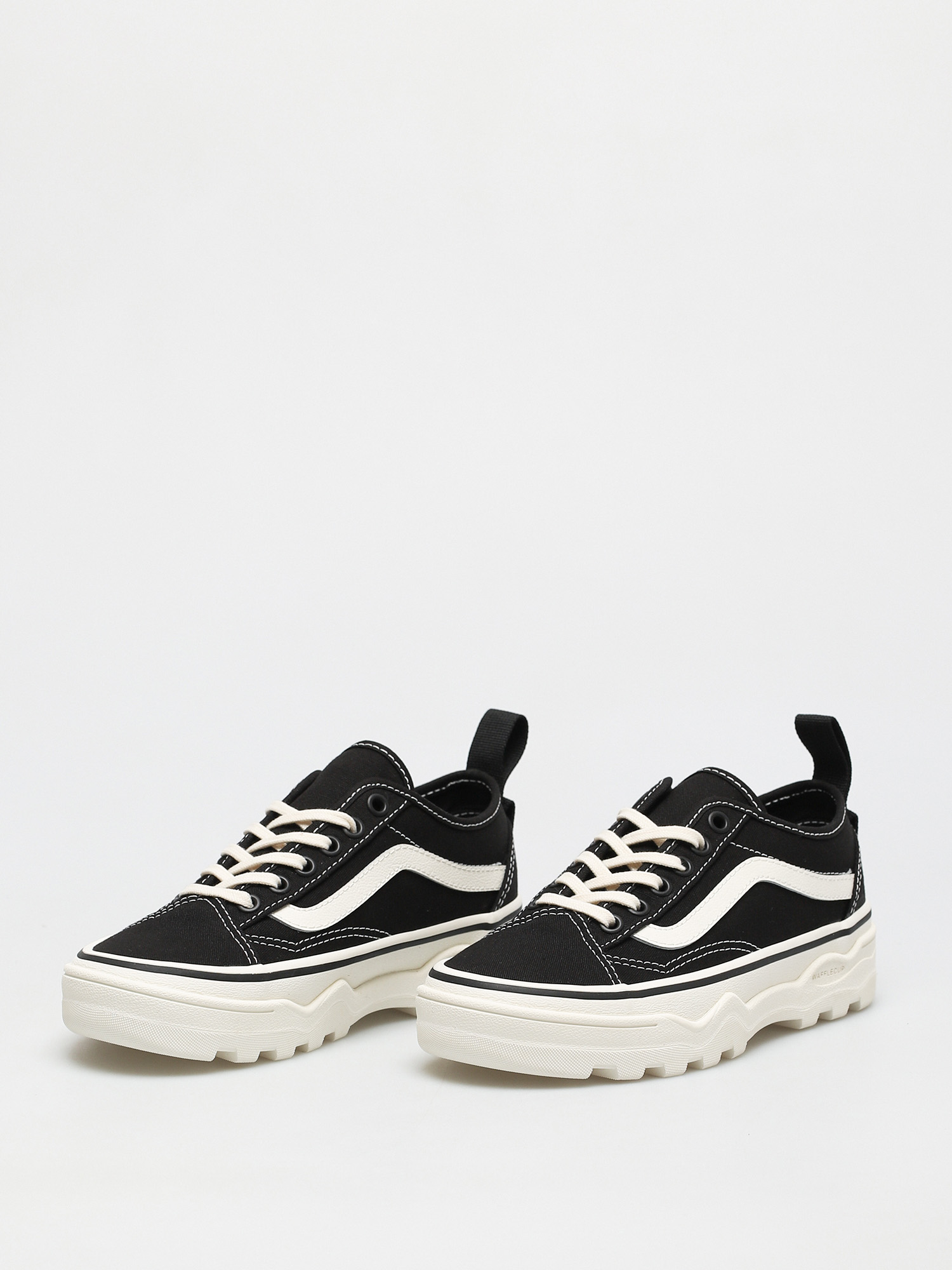 Vans Sentry Old Skool Wc Shoes (canvas/black/marshmallo)