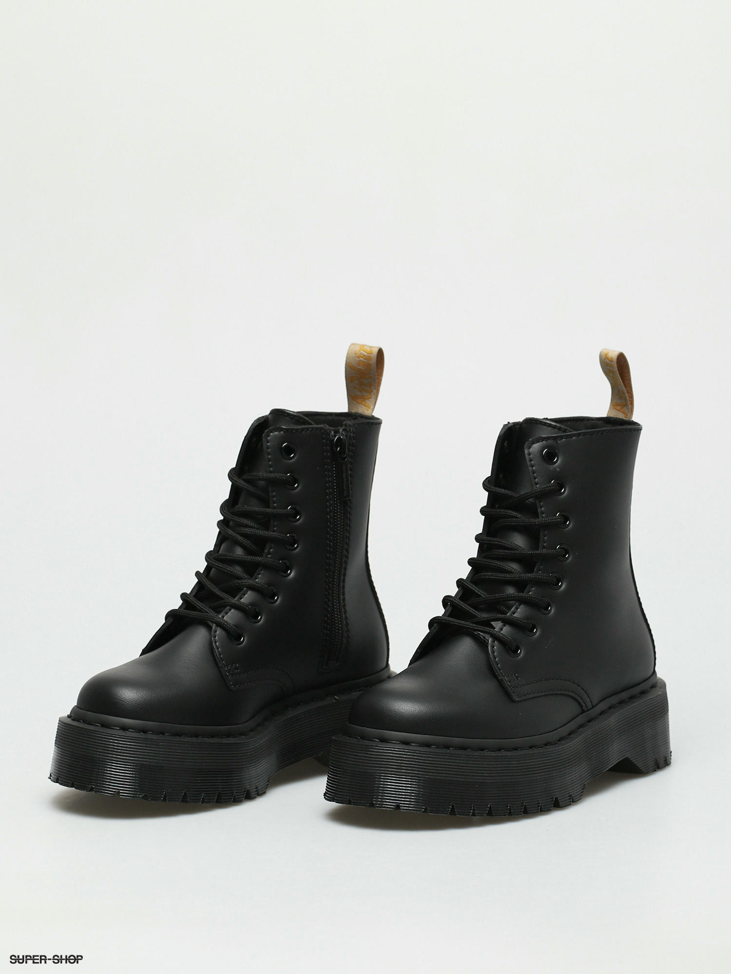 Dr martens vegan black friday sale