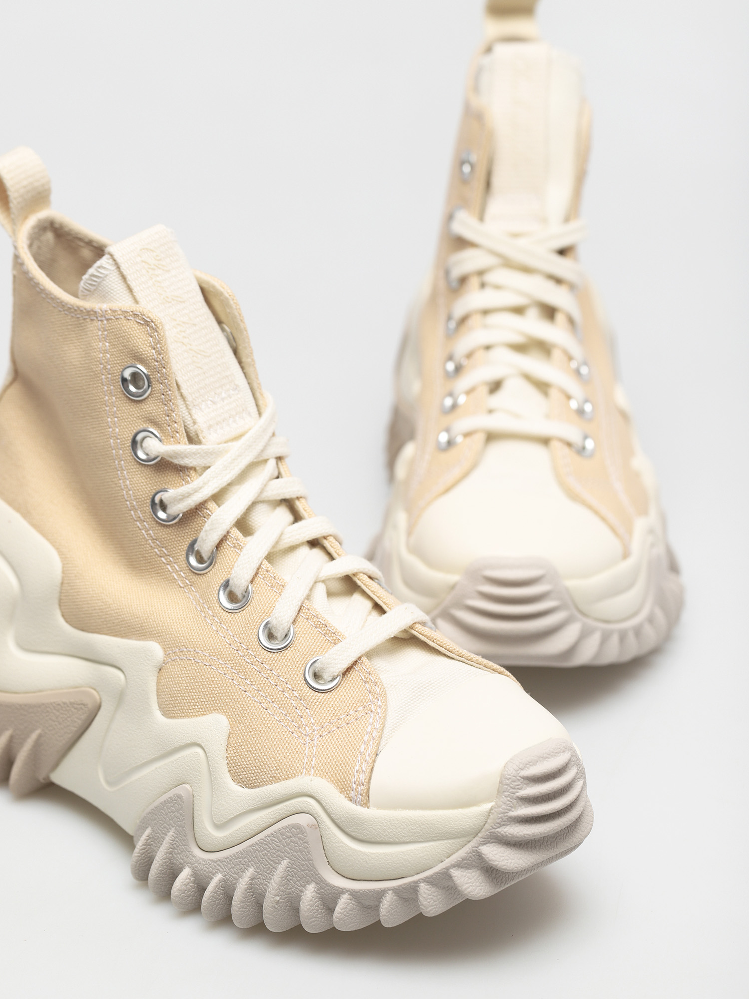 Converse Run Star Motion Shoes (brown/cream)