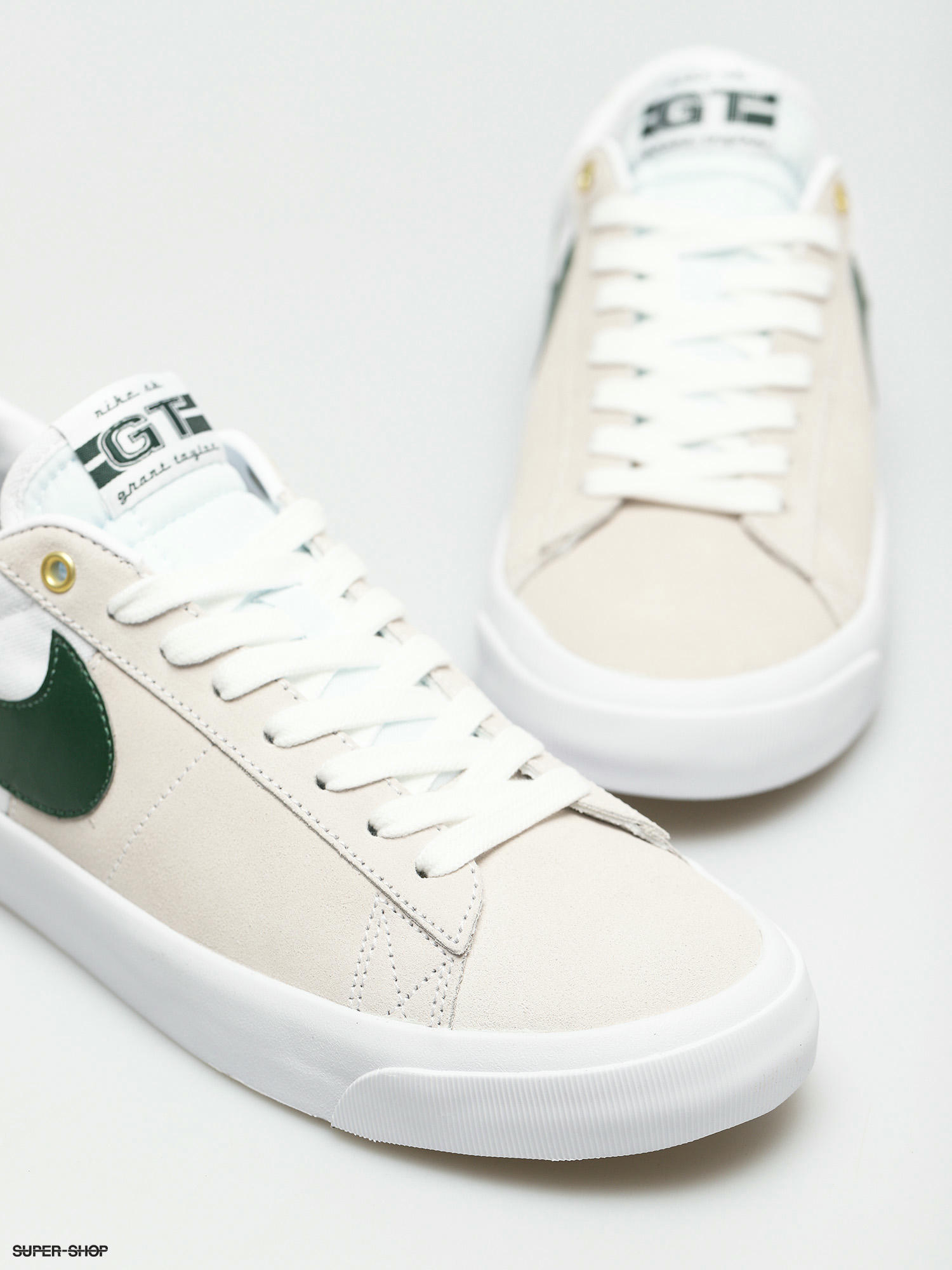 Nike Sb Zoom Blazer Low Pro Gt Shoes White Fir White Gum Light Brown