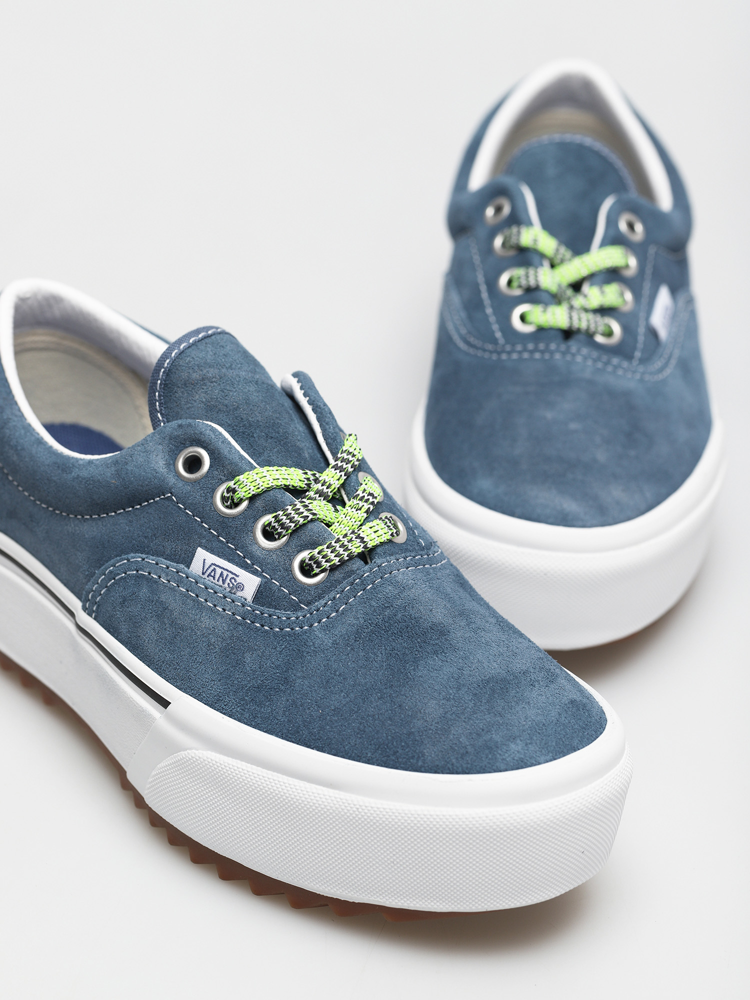 vans vault women's era stacked lx