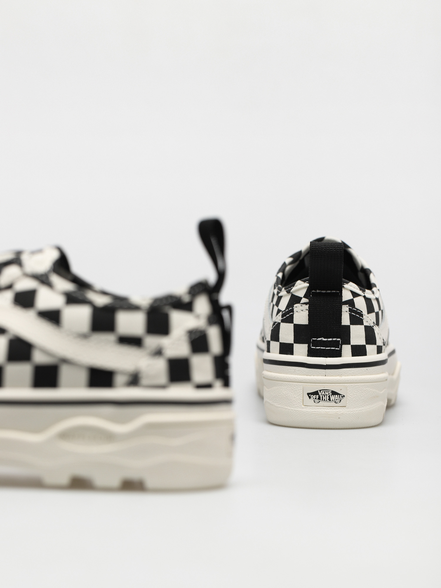 Vans Sentry Old Skool Wc Shoes (checkerboard/marshmallo)