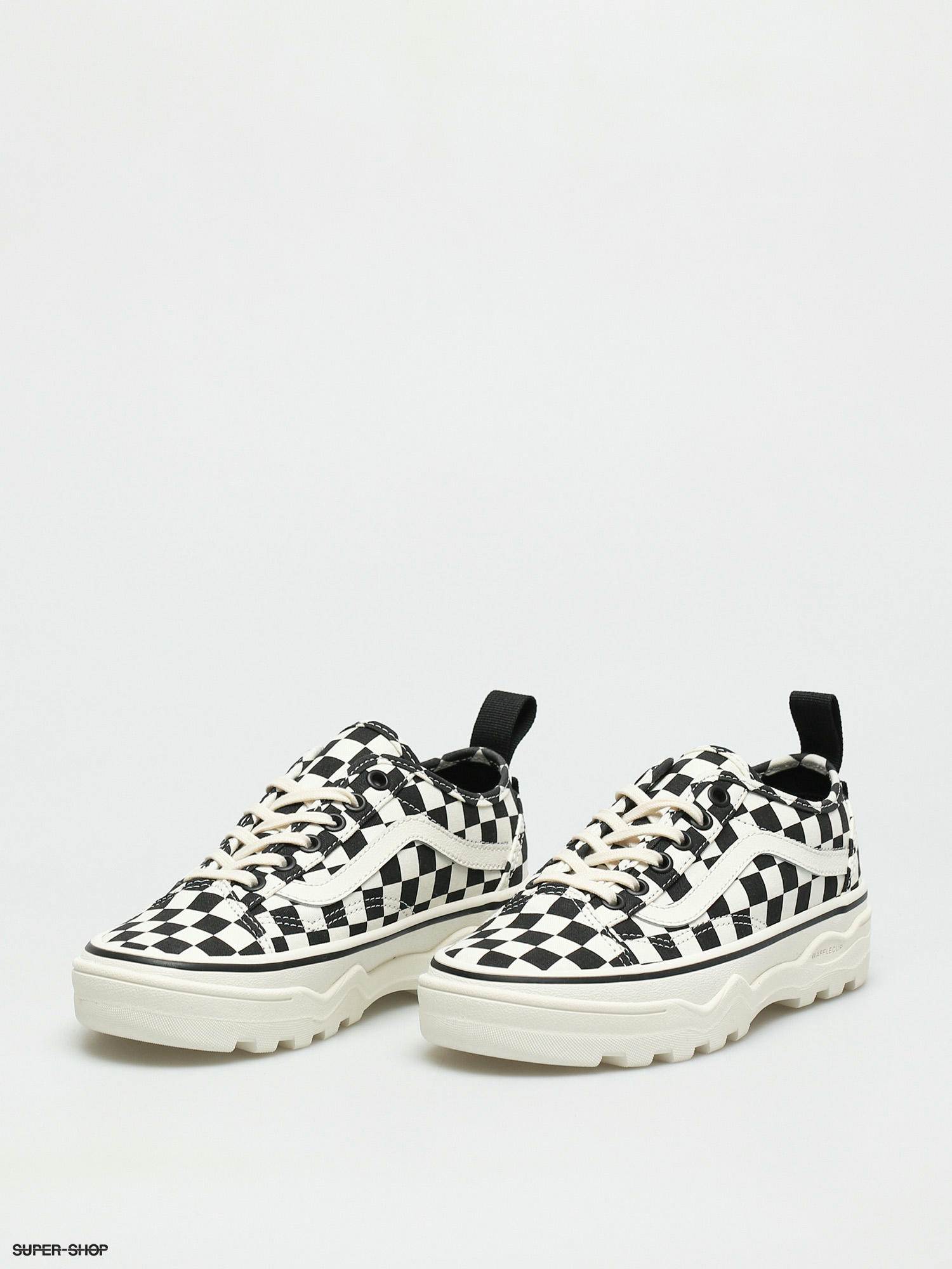 vans old skool checkerboard slip on