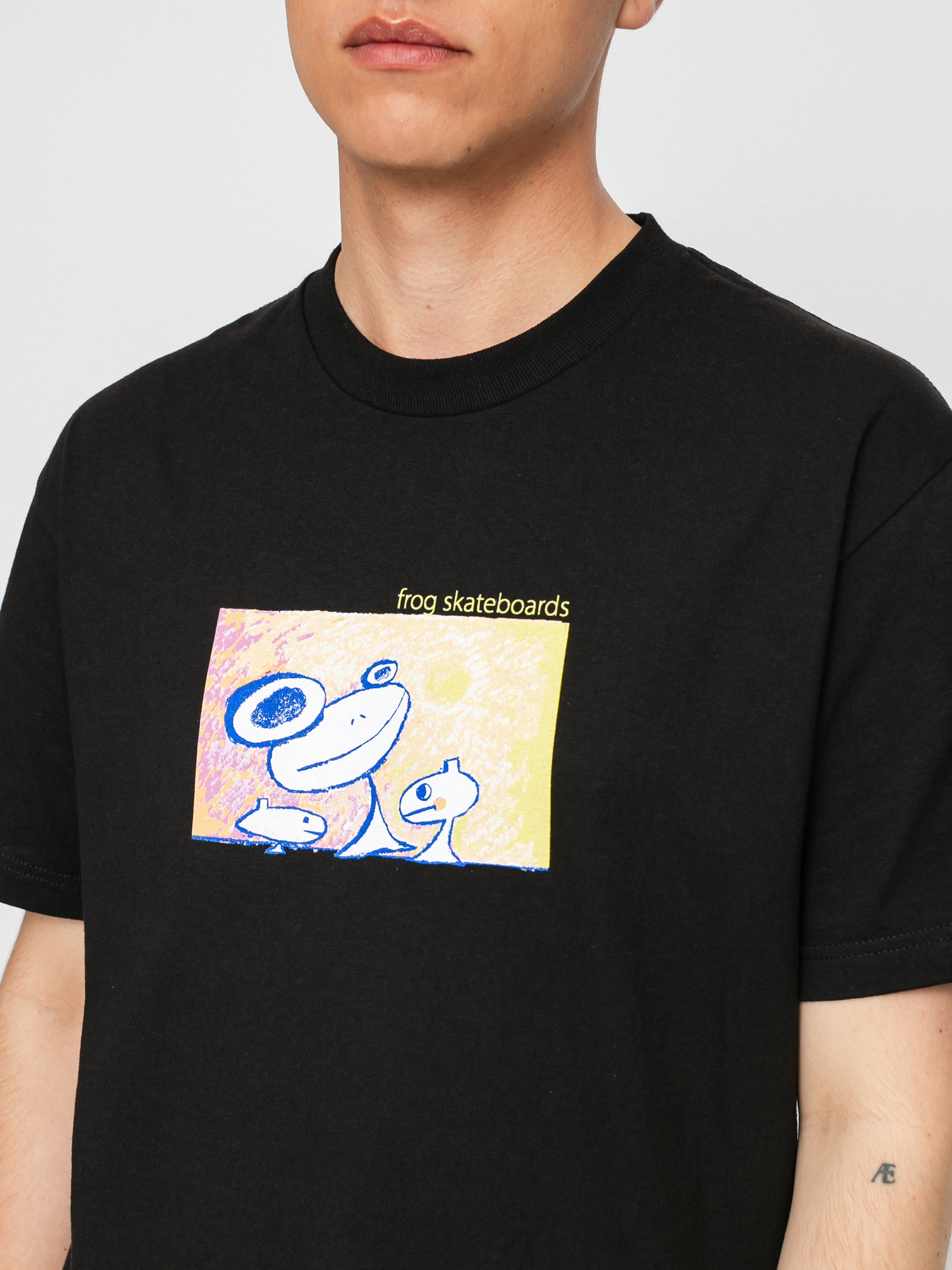 Frog Skateboards Floating Again T-shirt (black)