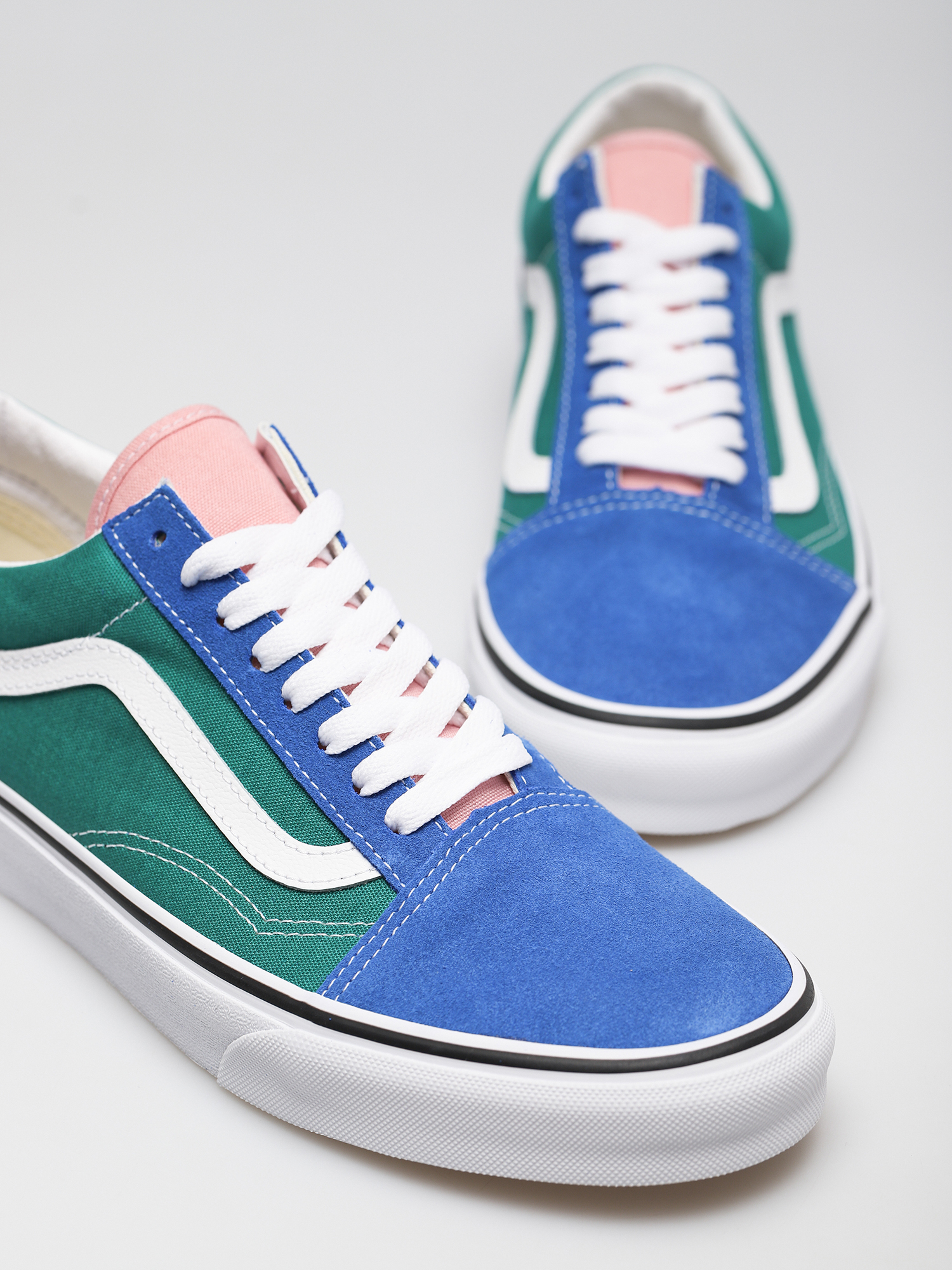 Vans Old Skool Shoes (retro court/multi/tr wht)
