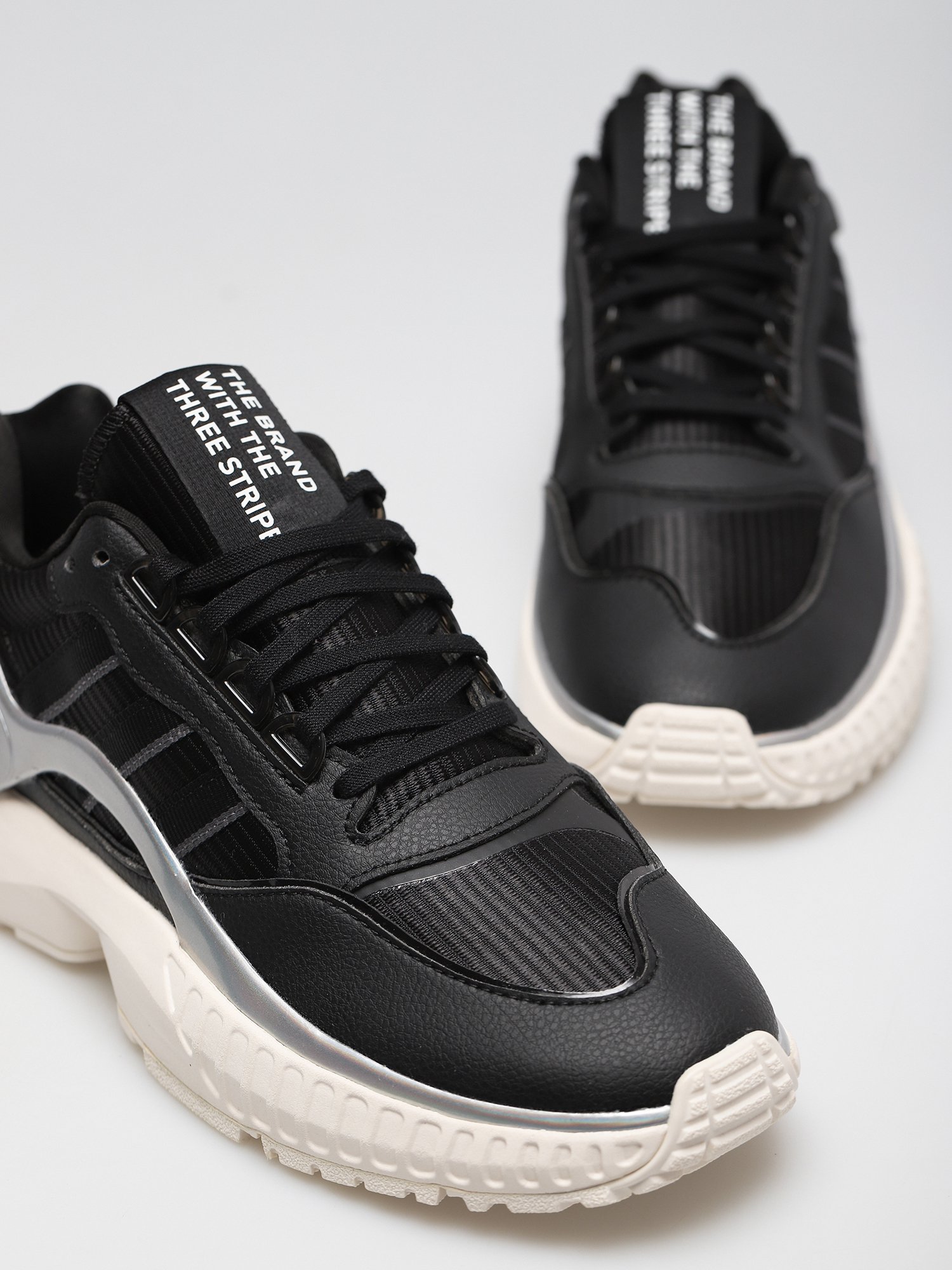 adidas Originals ZX Wavian Shoes Wmn (cblack/owhite/ftwwht)