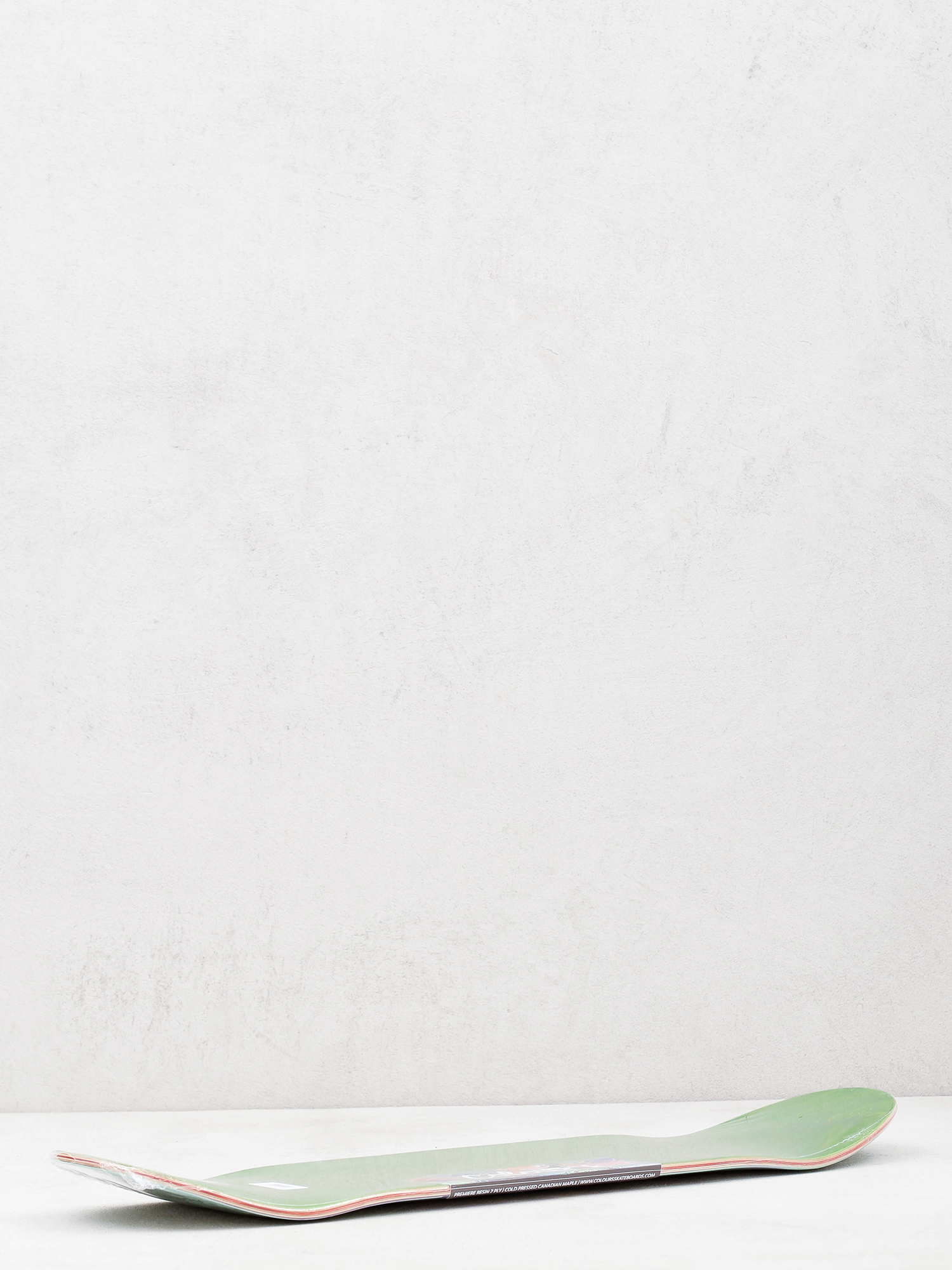 Colours Collectiv 2D Panda X Paul Hart Jasmine Deck (assorted)