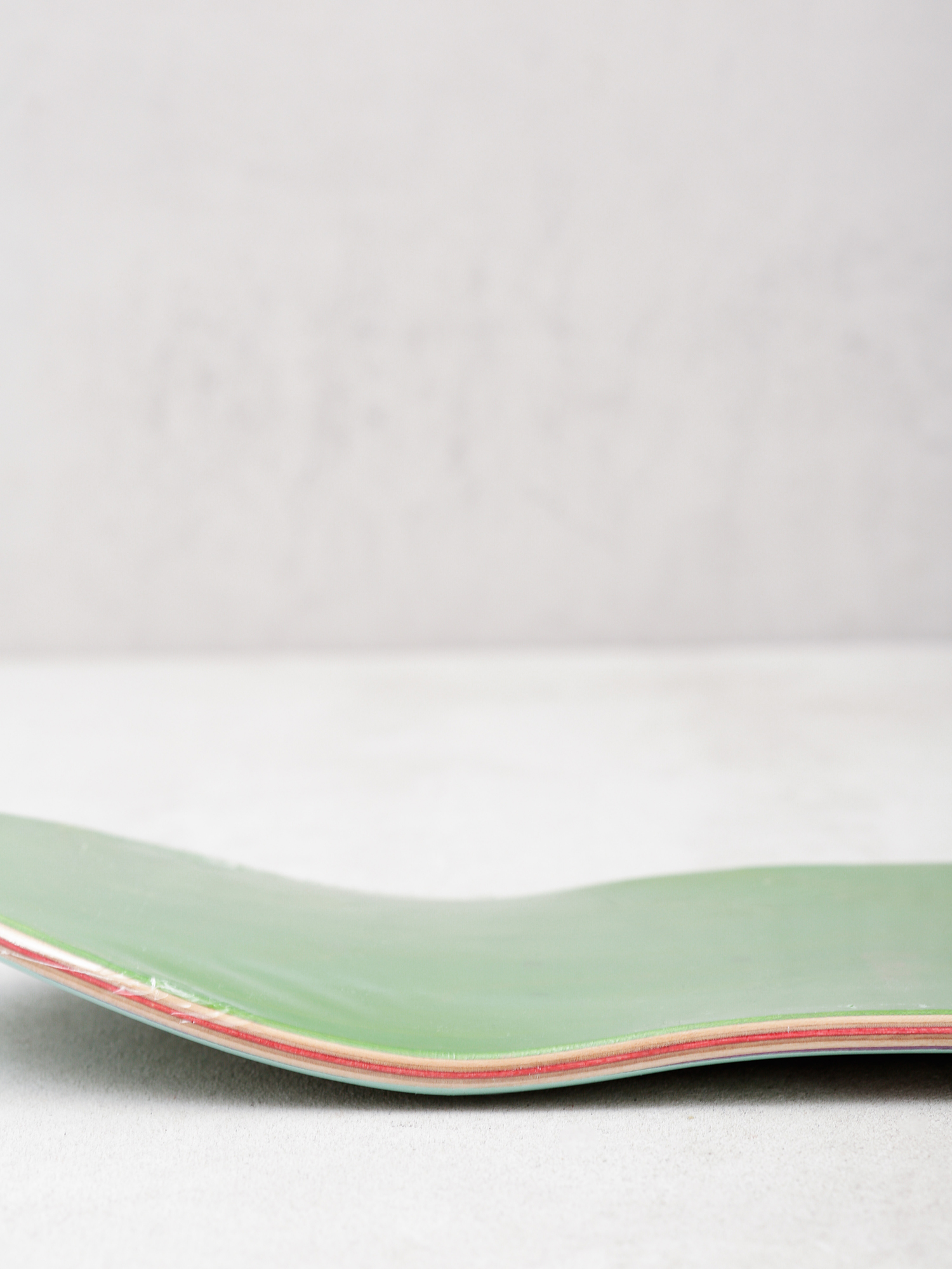 Colours Collectiv 2D Panda X Paul Hart Jasmine Deck (assorted)